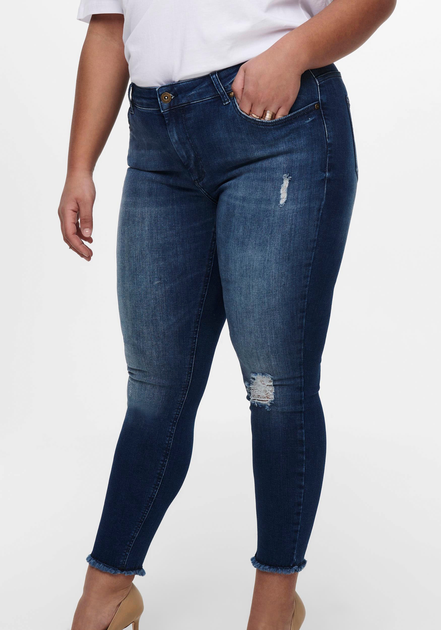 ONLY CARMAKOMA Skinny-fit-Jeans »CARWILLY REG SKINNY ANK JEANS«, mit Fransensaum