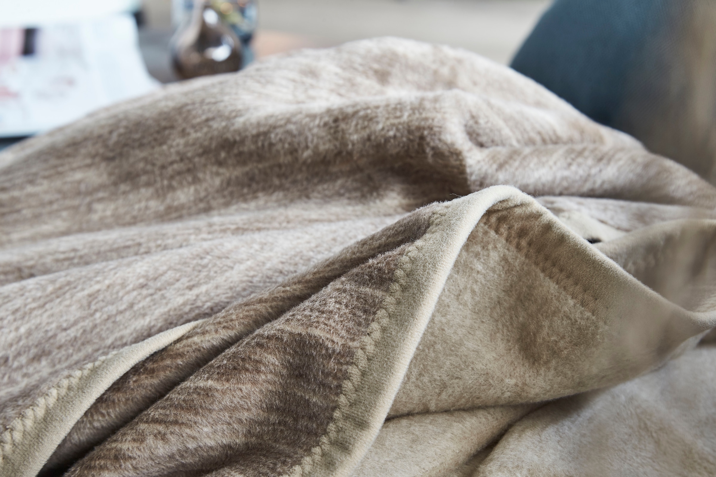IBENA Wohndecke »Fano«, mit Streifen versehen, Kuscheldecke