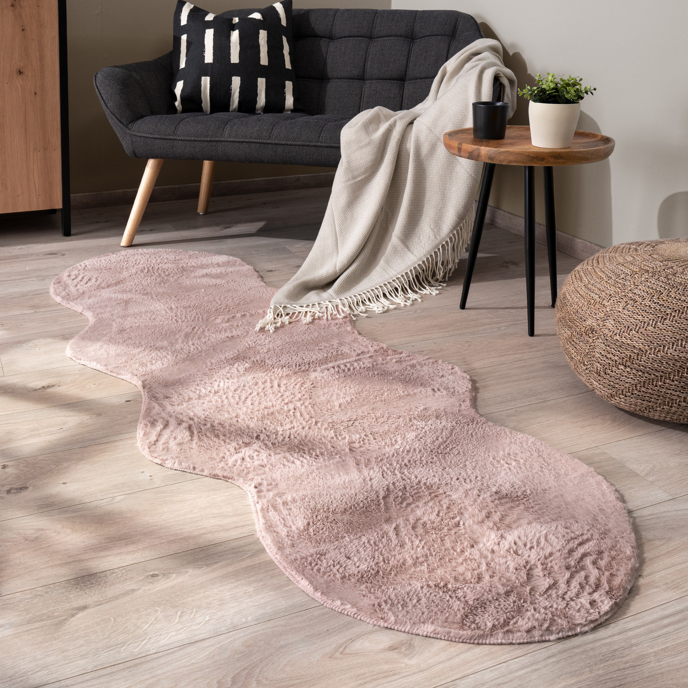 Paco Home Fellteppich »Pelt 640«, fellförmig, 16 mm Höhe, Kunstfell, Uni Farben, sehr weicher Flor