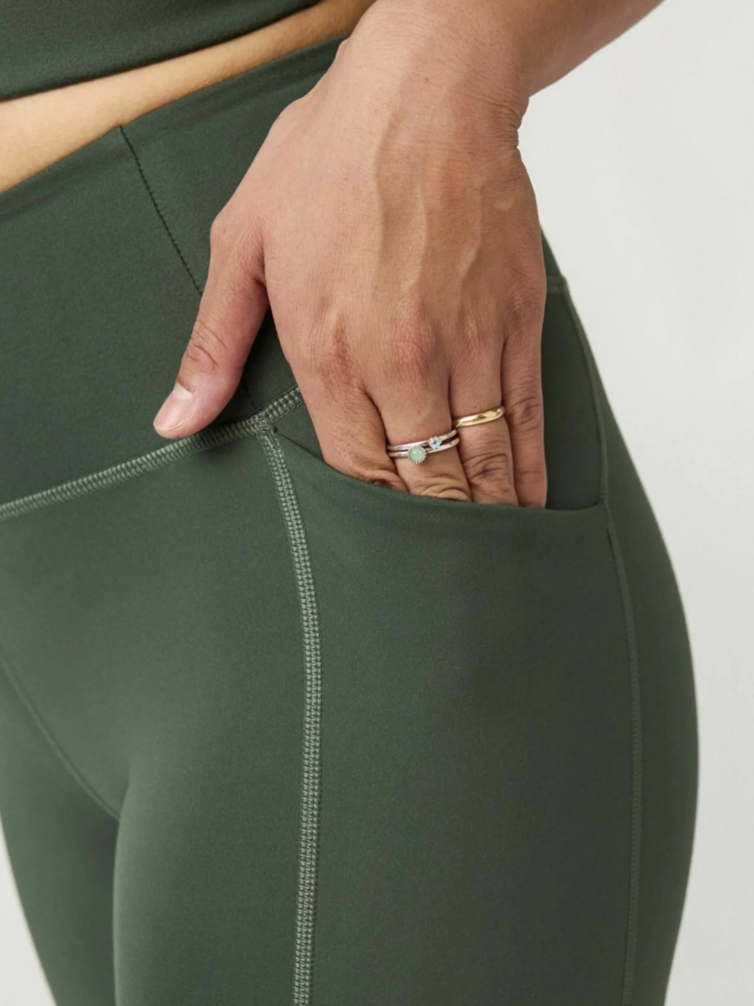 GIRLFRIEND COLLECTIVE Shorts »Girlfriend Collective Shorts Pocket«