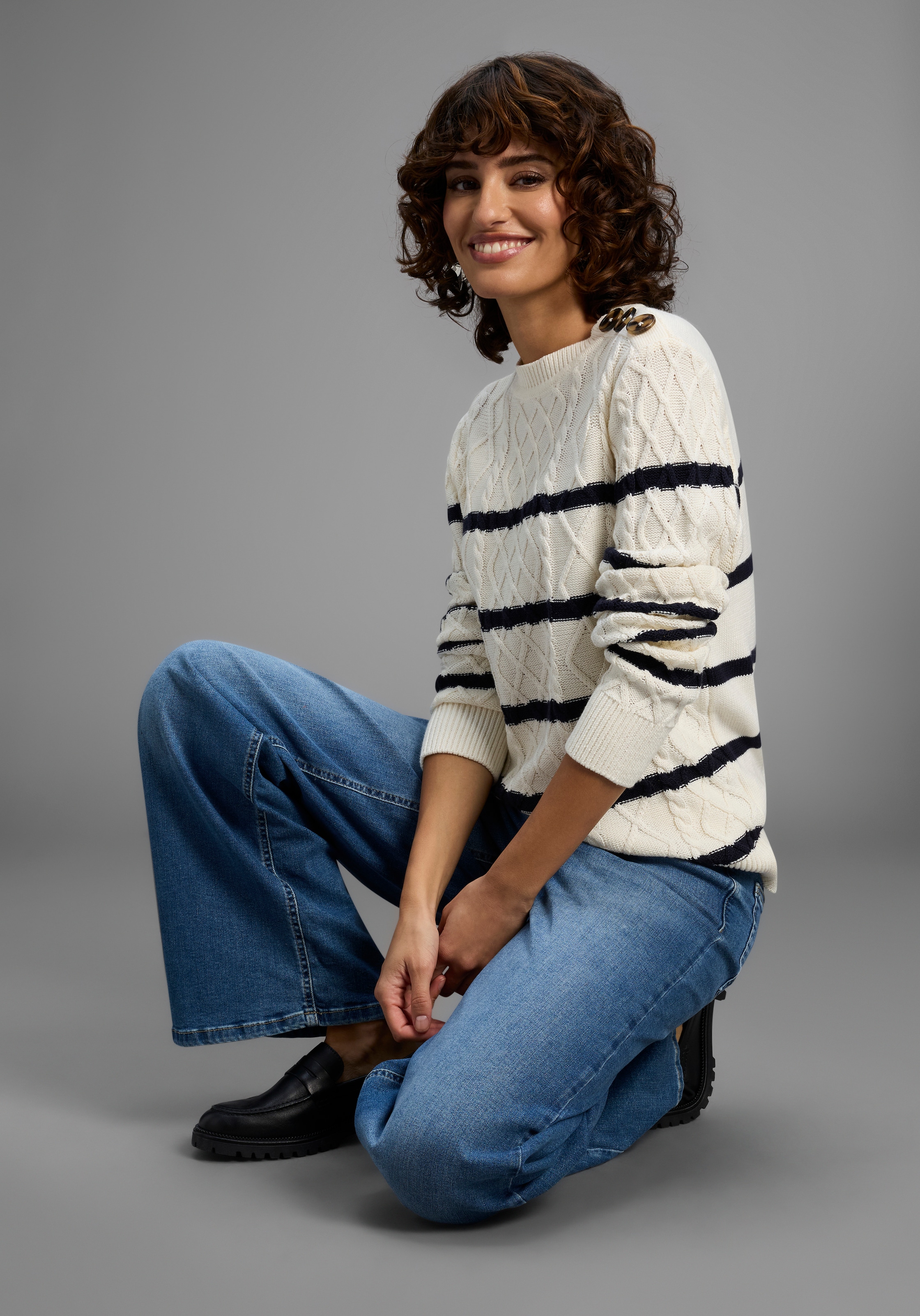 Laura Scott Rundhalspullover Übergangspullover mit Zopfmuster und Streifen - NEUE KOLLEKTION