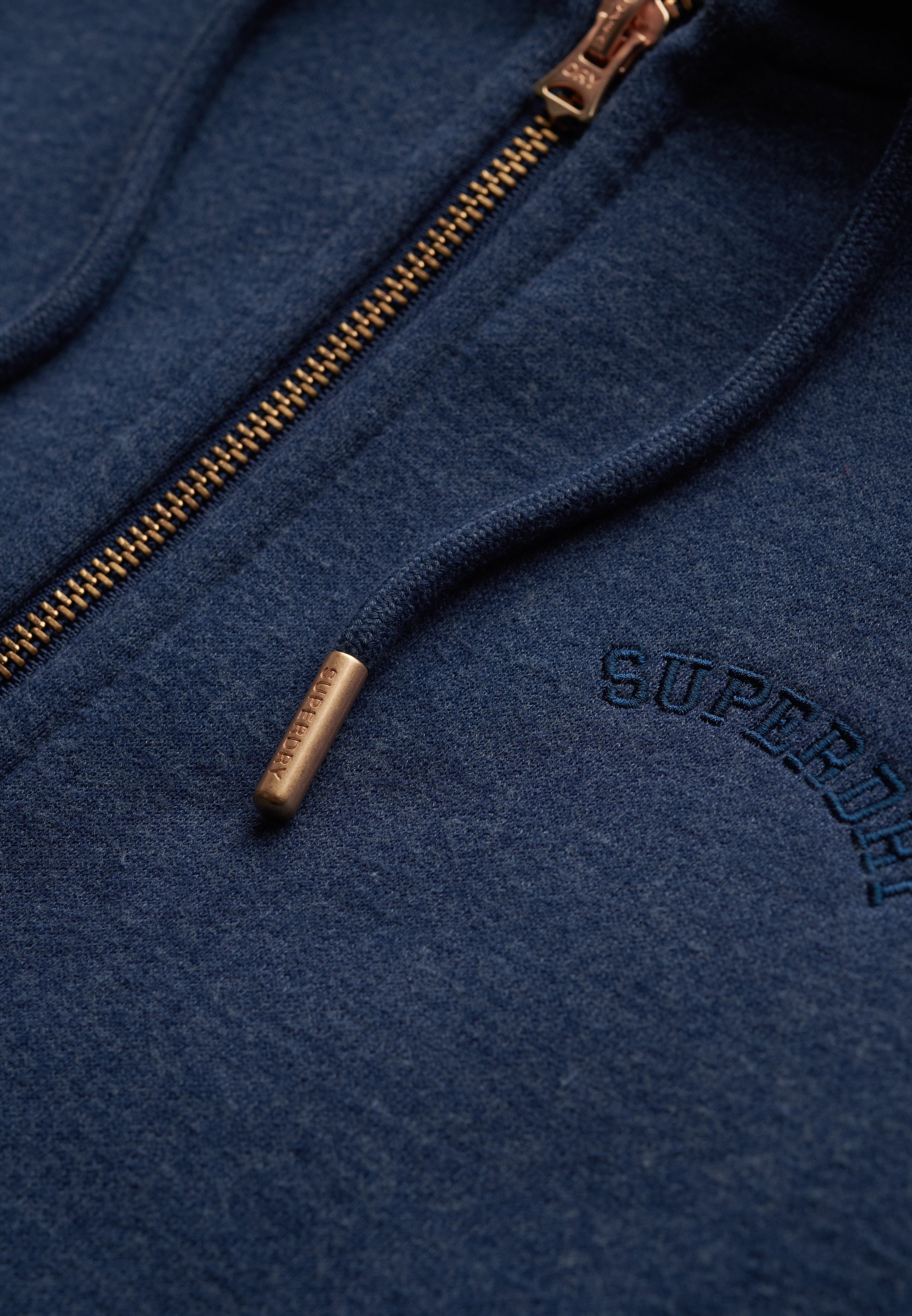 Superdry Kapuzensweatjacke »ESSENTIAL LOGO ZIPHOOD HB«