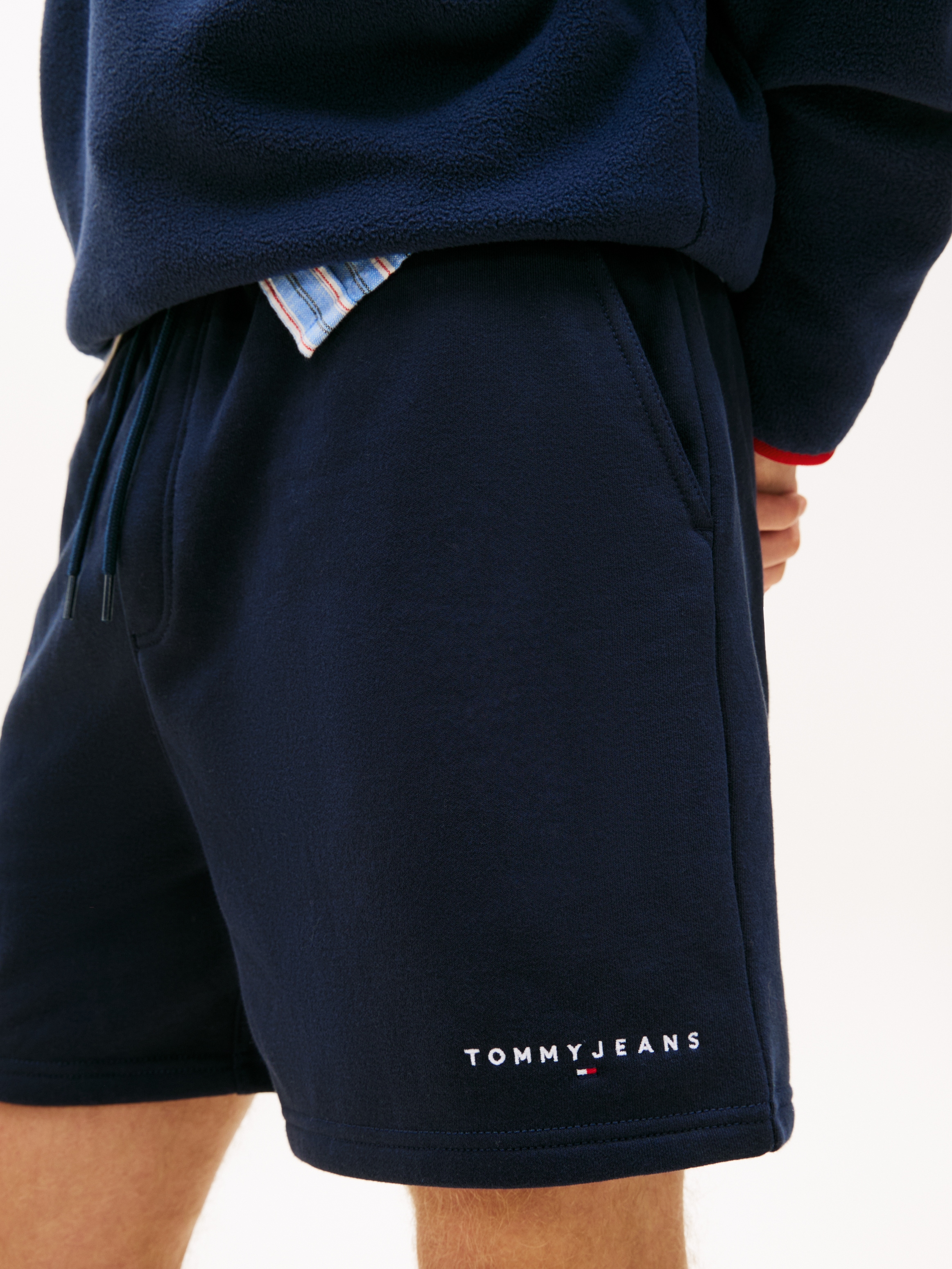 Tommy Jeans Shorts »TJM CONTRAST LINEAR BEACH«  Regular fit mit elastischem Bund