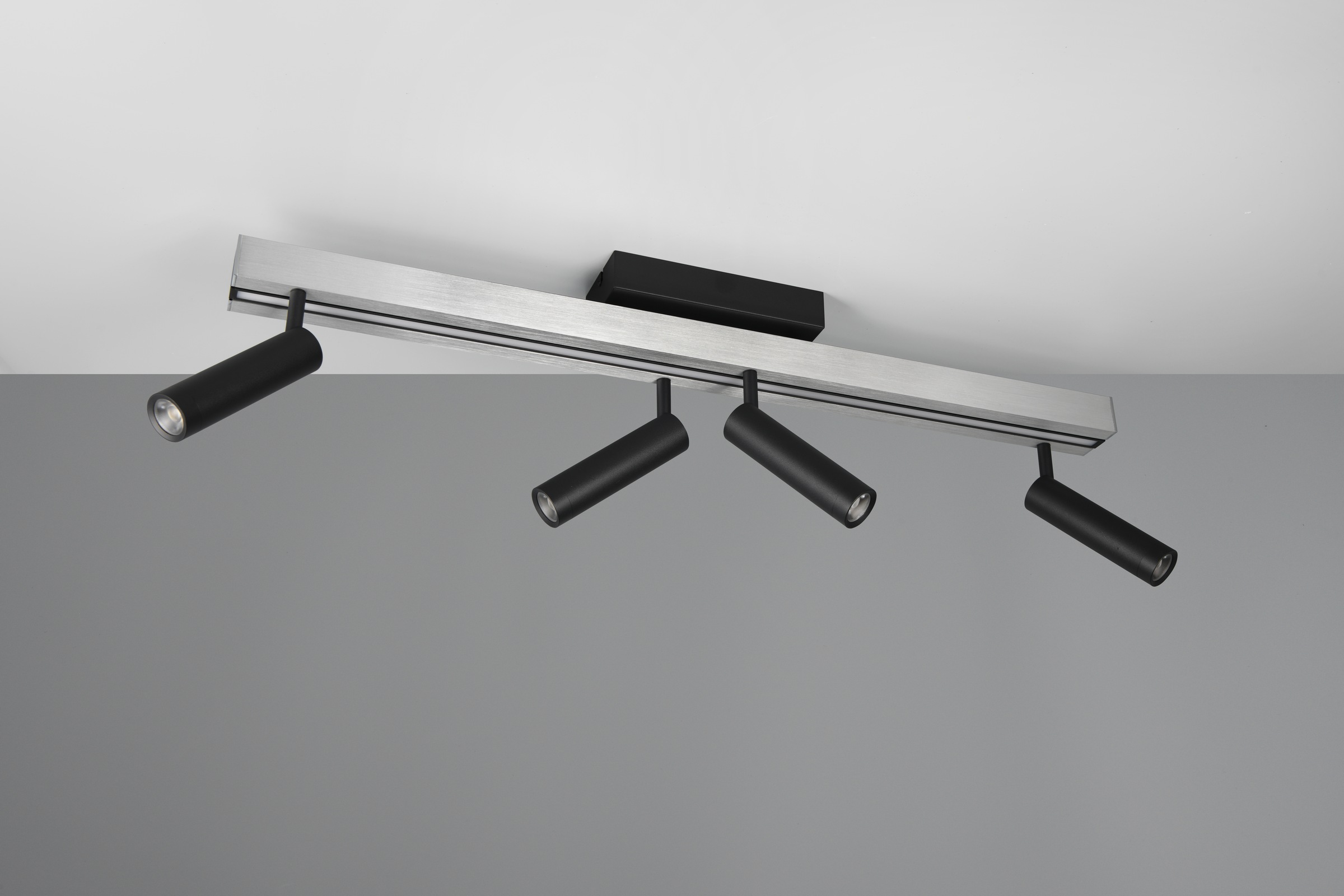 TRIO Leuchten LED Deckenleuchte »ZENO ausziehbare LED Deckenlampe mit 4 verstellbaren Spots dimmbar CCT«, 4 flammig, Leuchtmittel LED-Board | LED fest integriert, getrennt schaltbare Spots, Lichtfarbe einstellbar inkl Fernbedienung