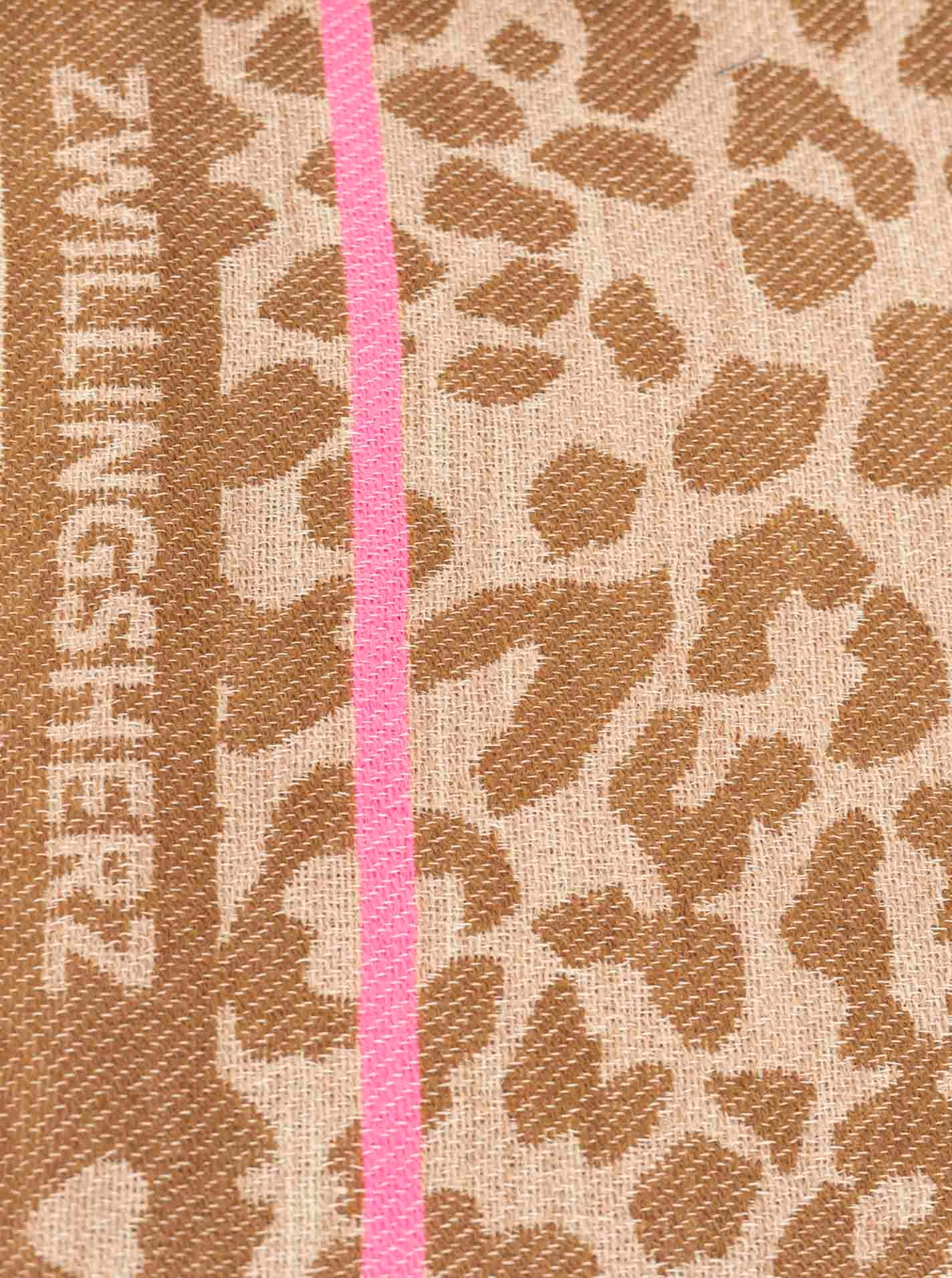Zwillingsherz Modetuch »"Zwillingsherz Leo"« Leo Muster, Schriftzug, Fransenabschlüsse rundum, Wollanteil