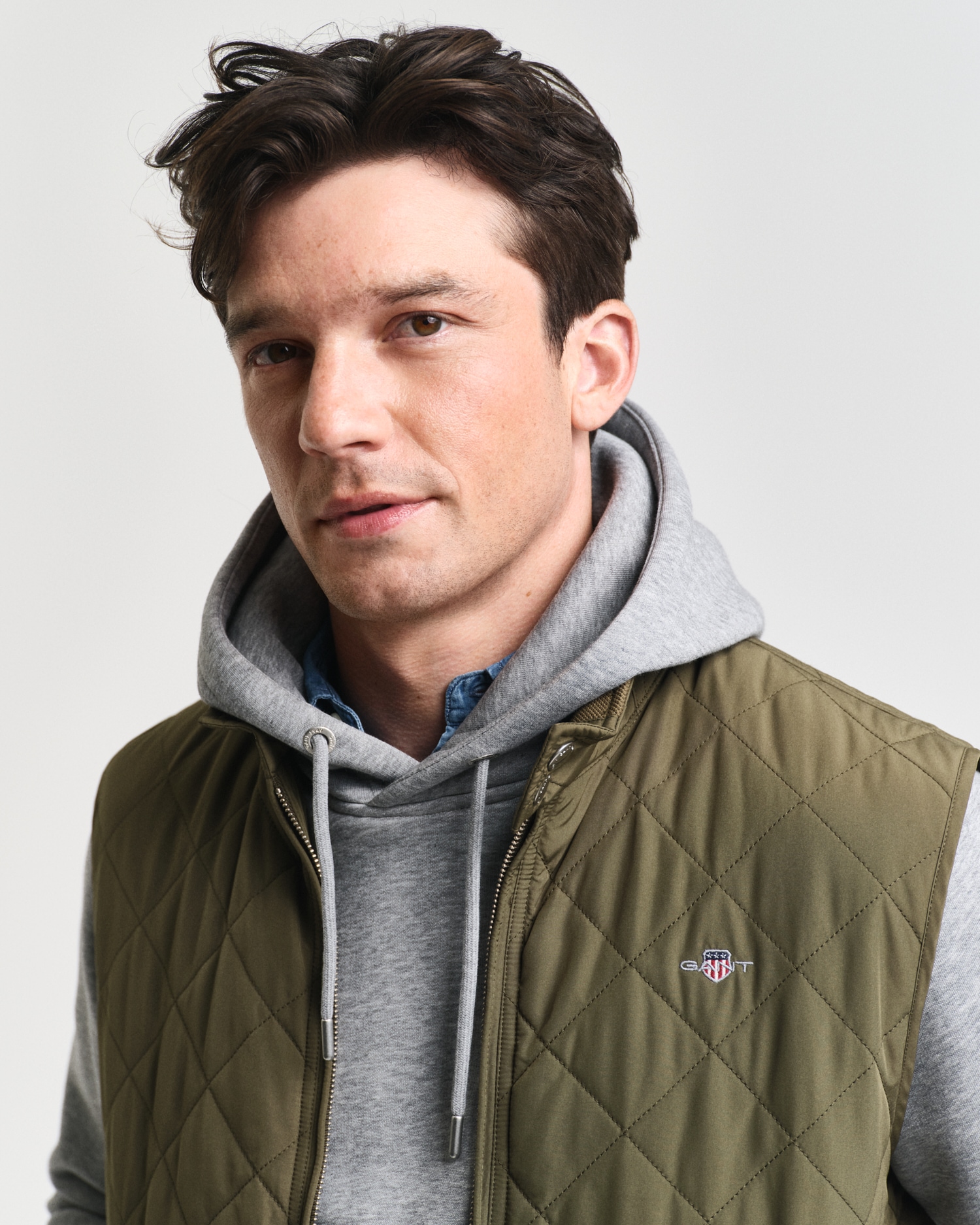 Gant Steppweste »QUILTED WINDCHEATER VEST«, mit Wattierung aus recyceltem Polyester