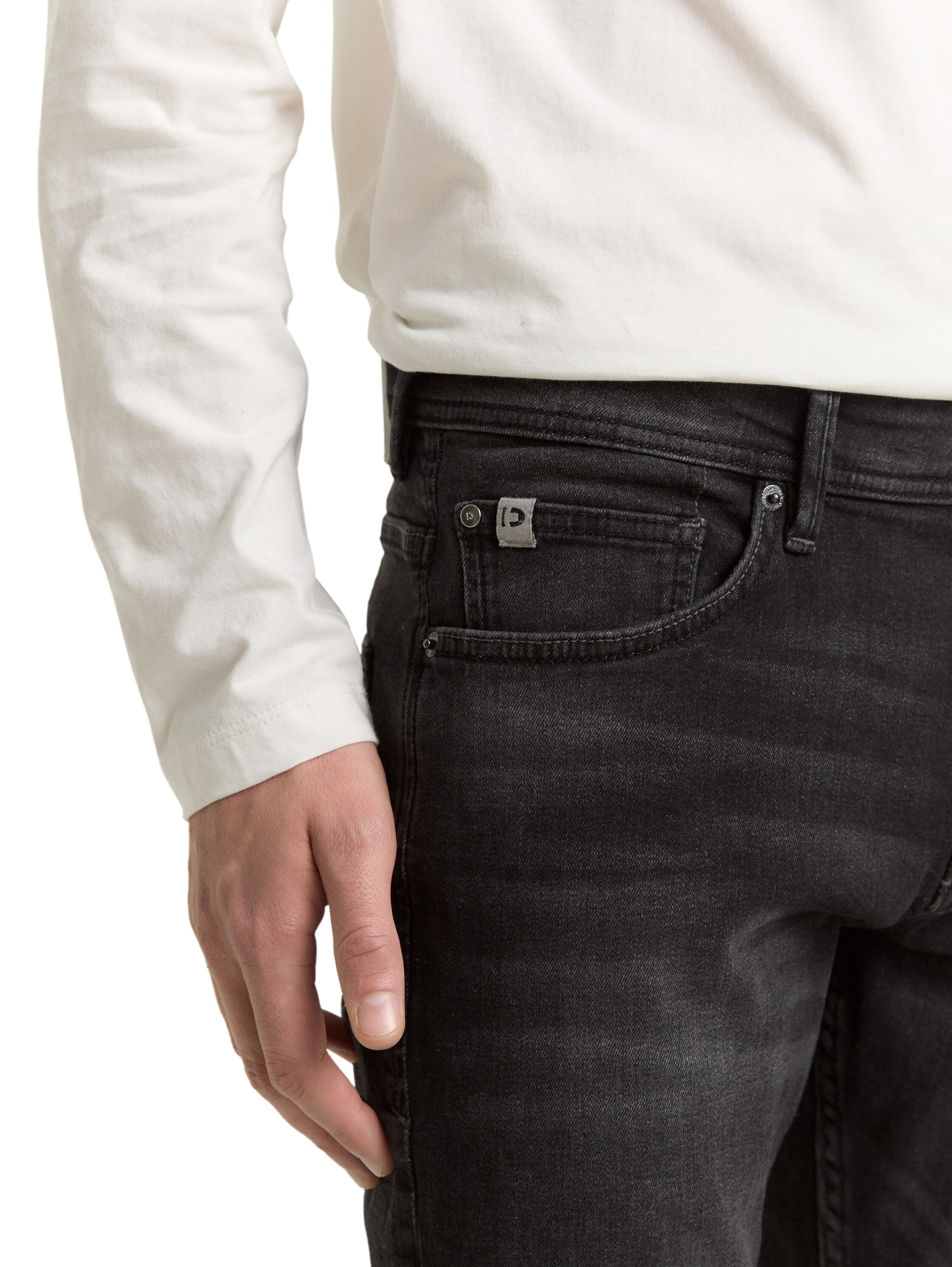 TOM TAILOR Denim Slim-fit-Jeans »PIERS« Slim fit mit etwas niedrigerer Leibhöhe