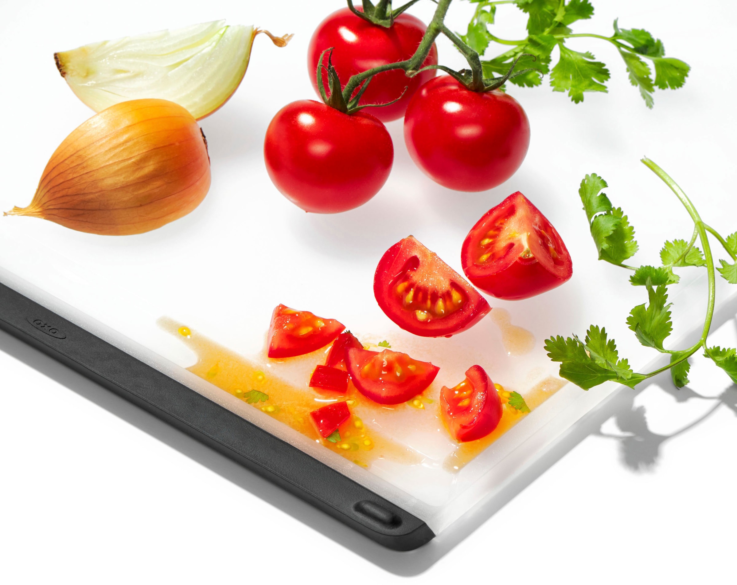 OXO Good Grips Schneidebrett mit Saftrille