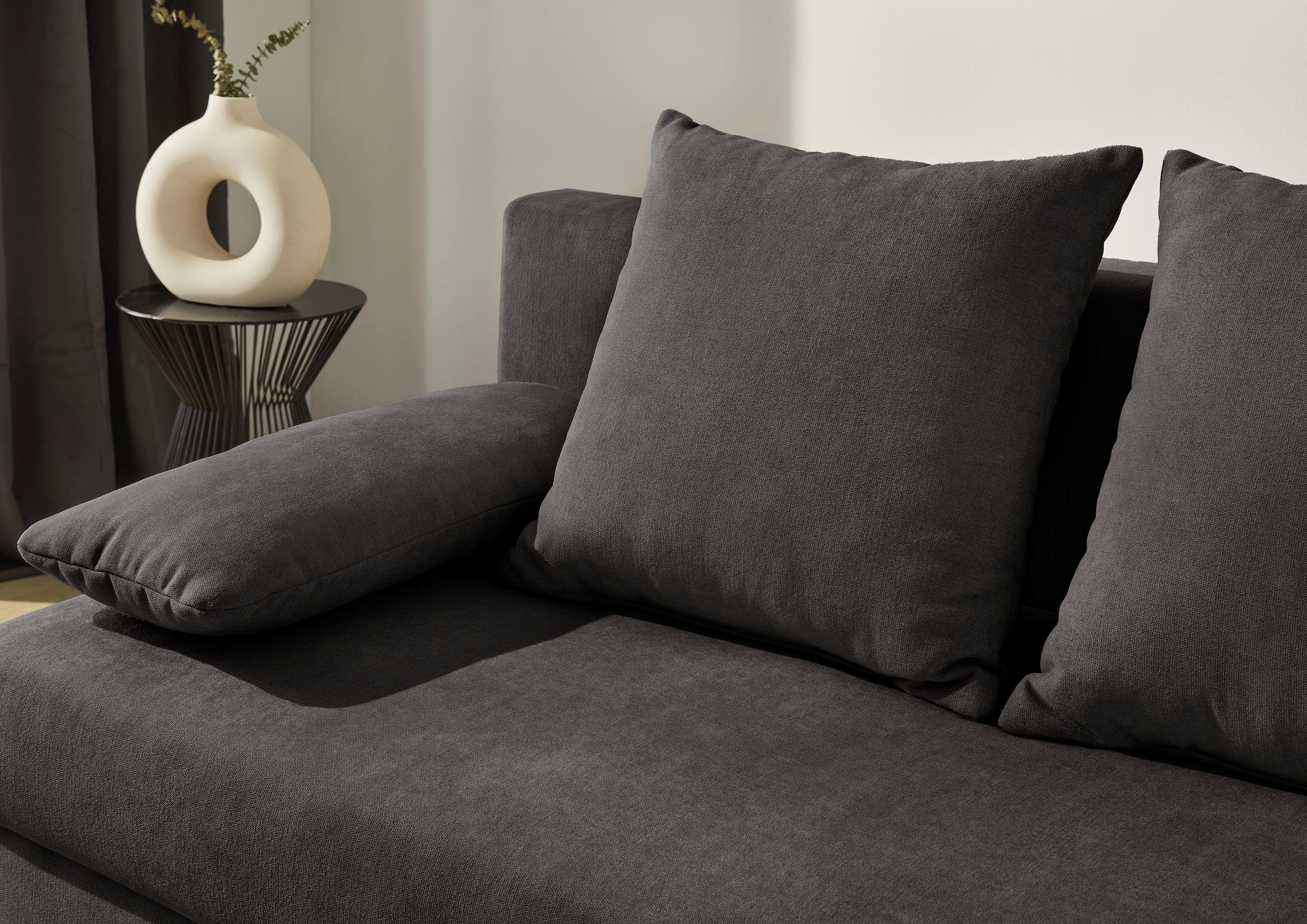 Jockenhöfer Gruppe Ecksofa »Starlight, L-Form, mit dimmbarer LED-Beleuchtung«, Gästebettfunktion; Stauraum/Bettkasten, mit Kissen