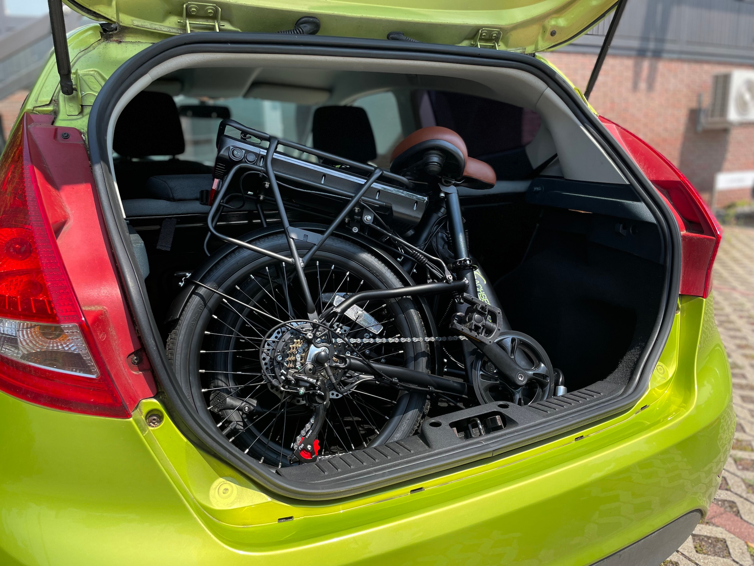 SachsenRad E-Bike »F2«, 7 Gang, Shimano, Shimano SIS 7-Gang-Schaltung, LCD-Steuerdisplay, Fahrmodus Pedelec, 
LED-Frontlicht, LED-Rücklicht