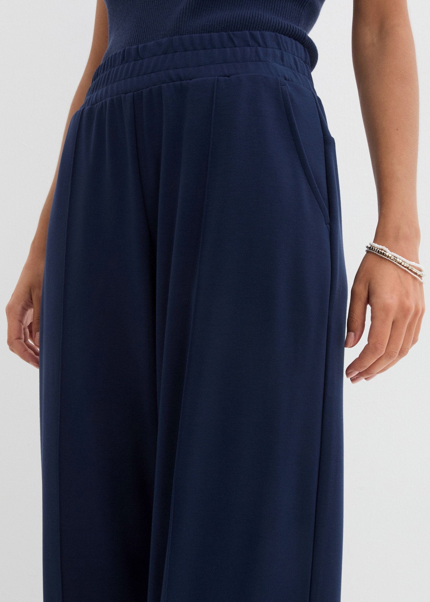 bonprix Marlene-Hose  aus Jersey, Loose Fit, festlicher Stil