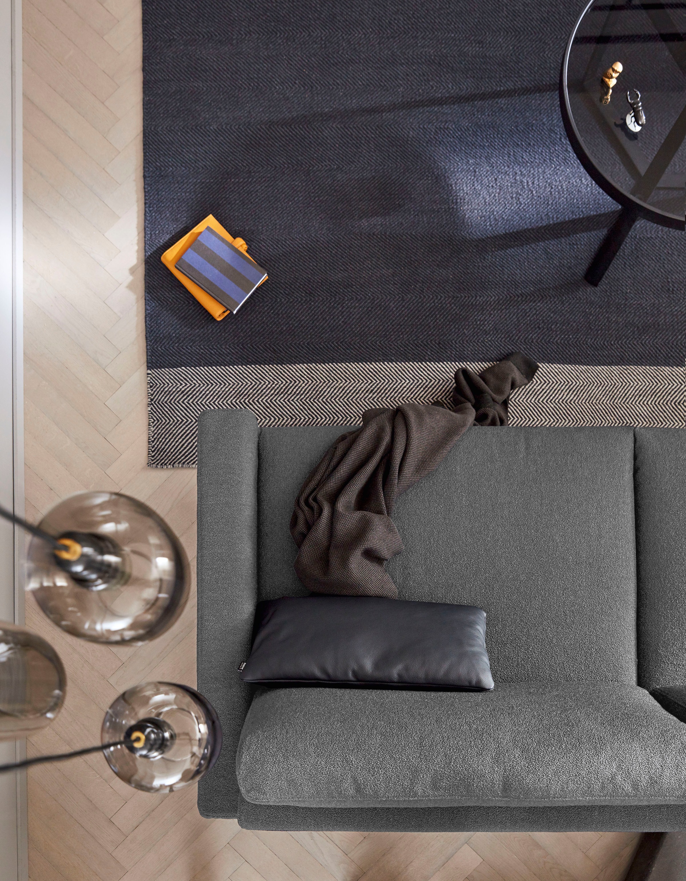 Creation BY ROLF BENZ 2,5-Sitzer »CR.450, Designsofa, Loungesofa«, Armlehne niedrig, Fuß chromfarben glänzend, Breite 184 cm