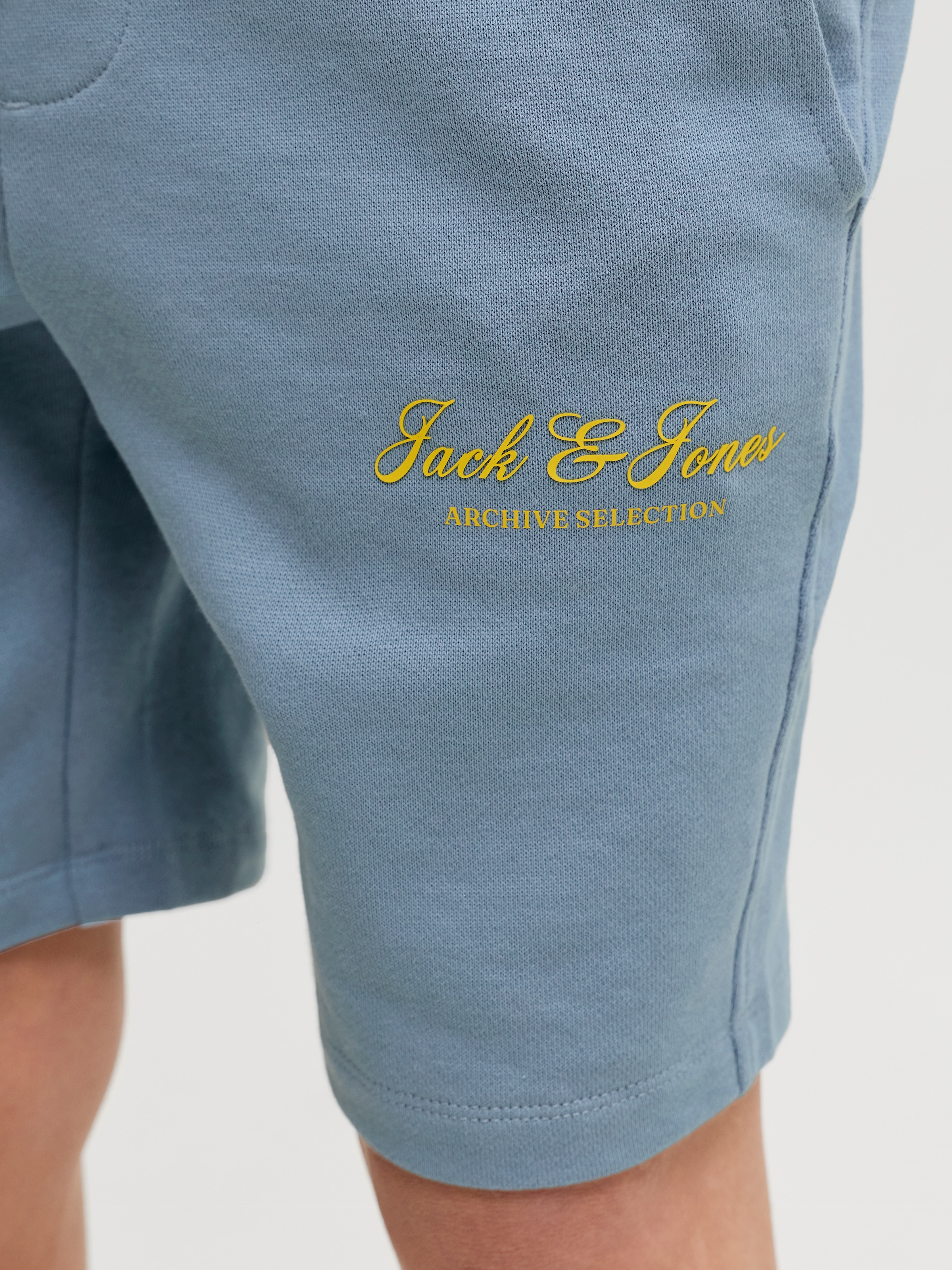 Jack & Jones Junior Sweatshorts »JPSTGORDON ARCHIVE COLOR SWEAT SHO JNR«  Baumwollmischung, normal geschnitten