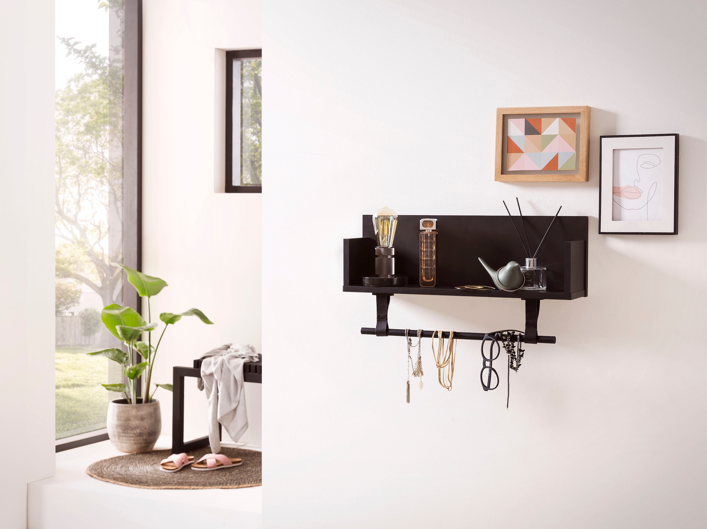 Schildmeyer Wandregal »Ella, Breite 59 cm«, Mit Kleiderstange aus Kunststoff und Schlaufen aus Leder