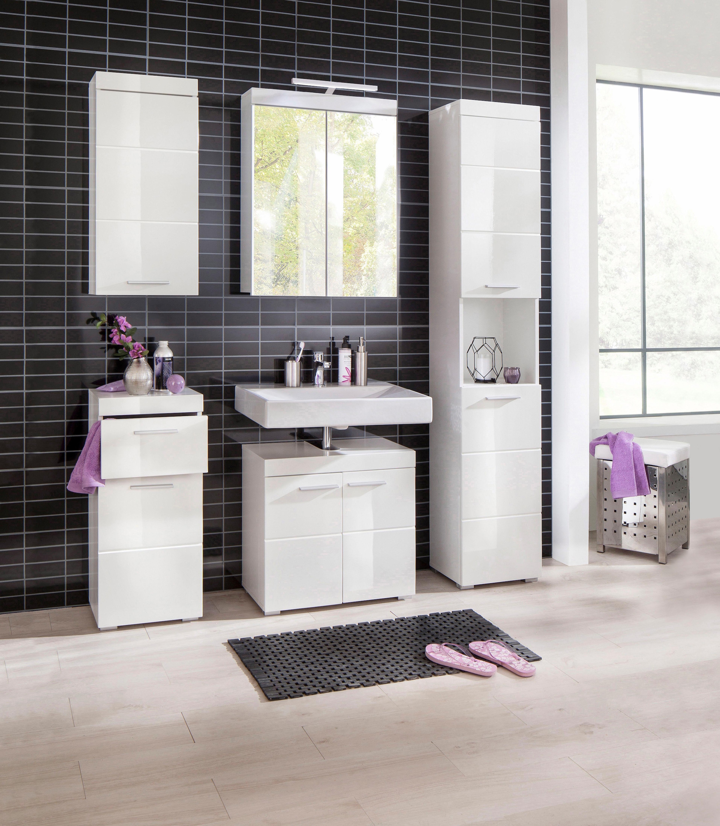 Waschbeckenunterschrank cm, und 56 bestellen im Höhe INOSIGN Aussparung Badezimmerschrank Online-Shop Türen »Avena«, 2 mit