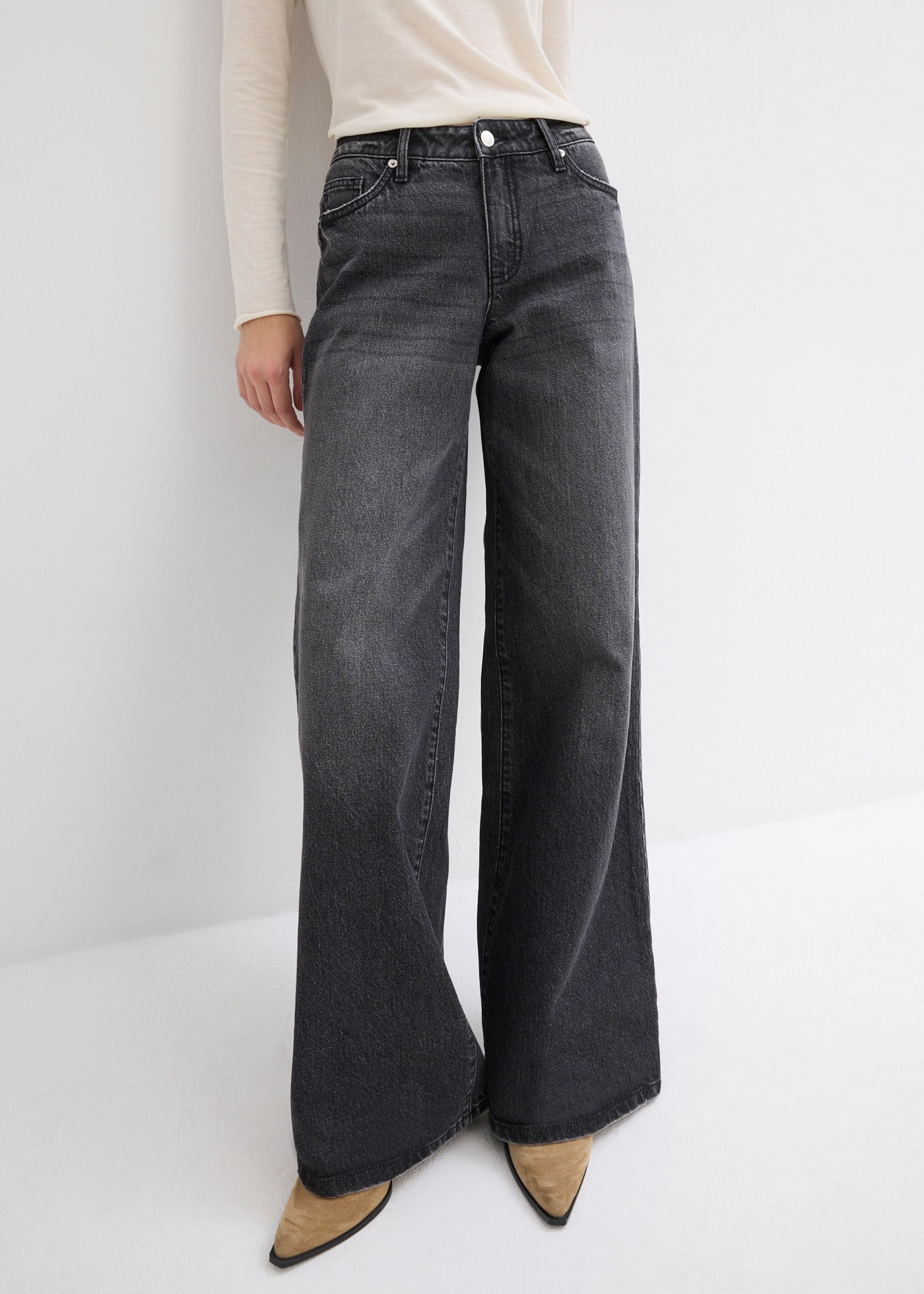 bonprix Weite Jeans 1 mittlere Bundhöhe, aus festem Baumwoll-Denim, mit Zip Fly und Knopf