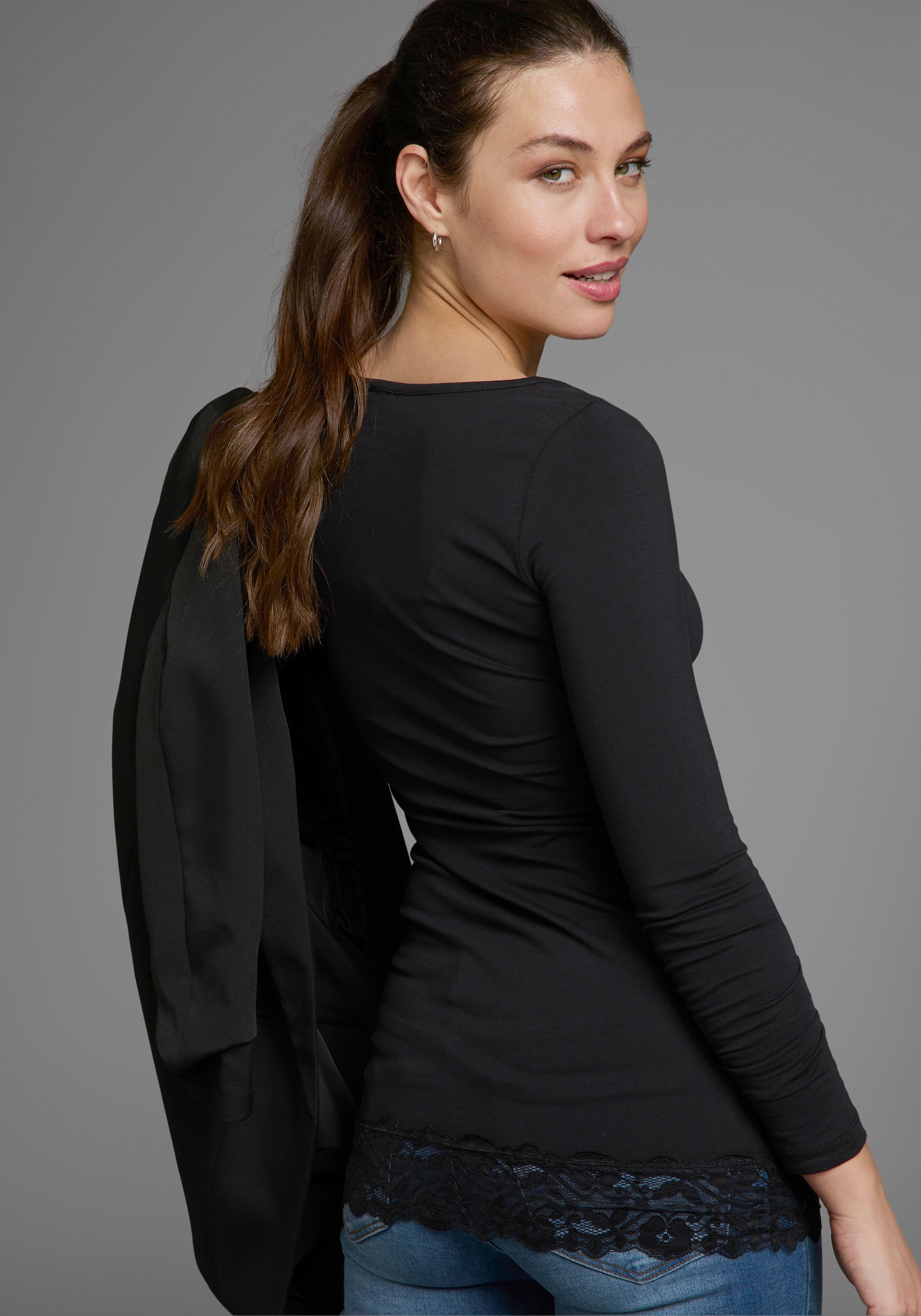 AJC Longshirt Langarm,  figurbetonter Schnitt,  unifarben,  Rundhalsausschnitt