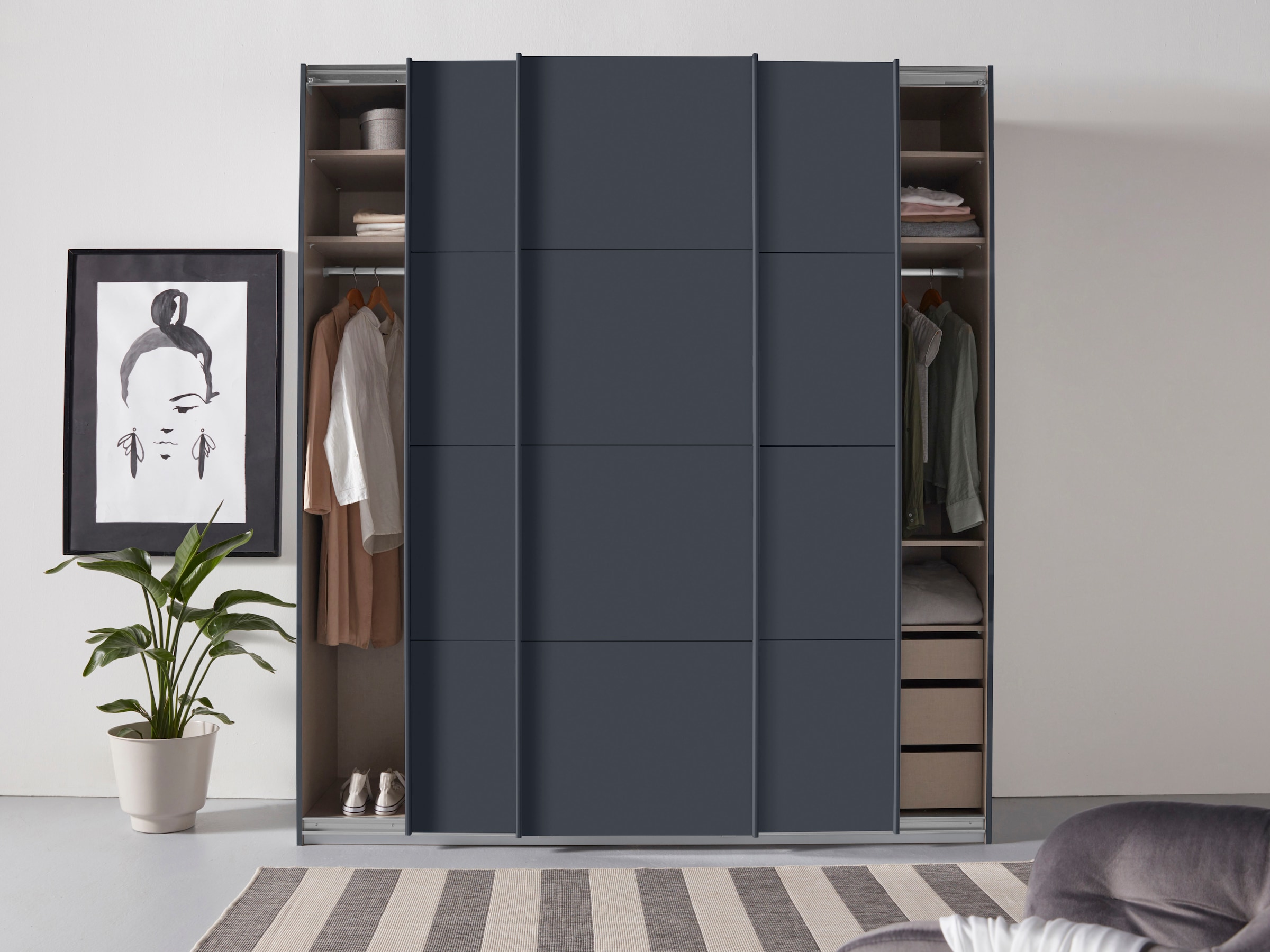 rauch Schwebetürenschrank »Kleiderschrank Schrank Garderobe TOPSELLER OTELI inkl. Inneneinteilung«, mit 3 Innenschubladen sowie zusätzlichen Einlegeböden MADE IN GERMANY