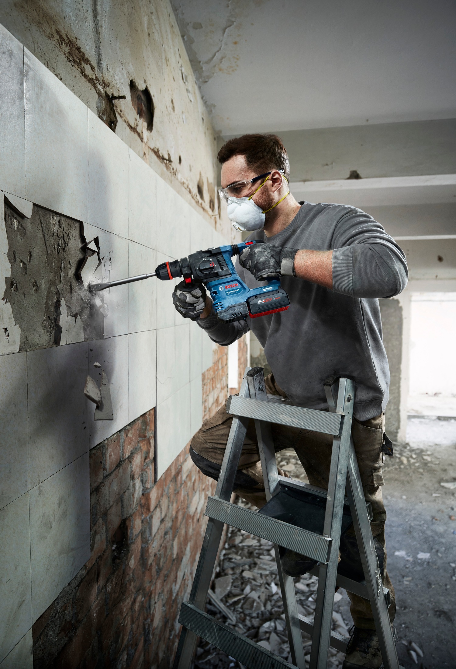 Bosch Professional Akku-Bohrhammer »GBH 18V-22 X«, (Set), mit ONECHUCK, inkl. 2 Akkus und Ladegerät