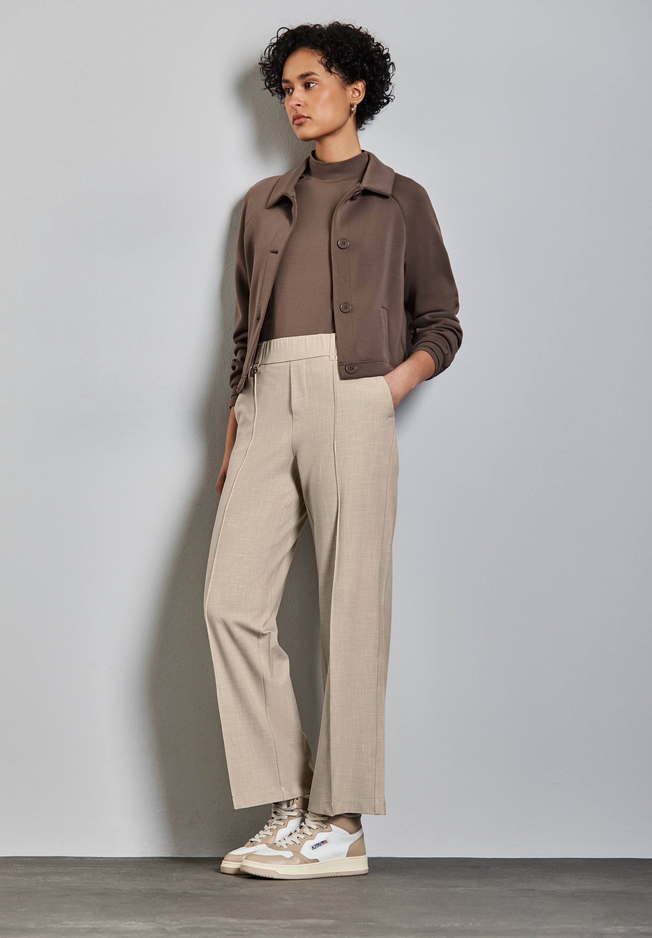STREET ONE Stoffhose, Sommerhose im Casual Fit und mit Stretch