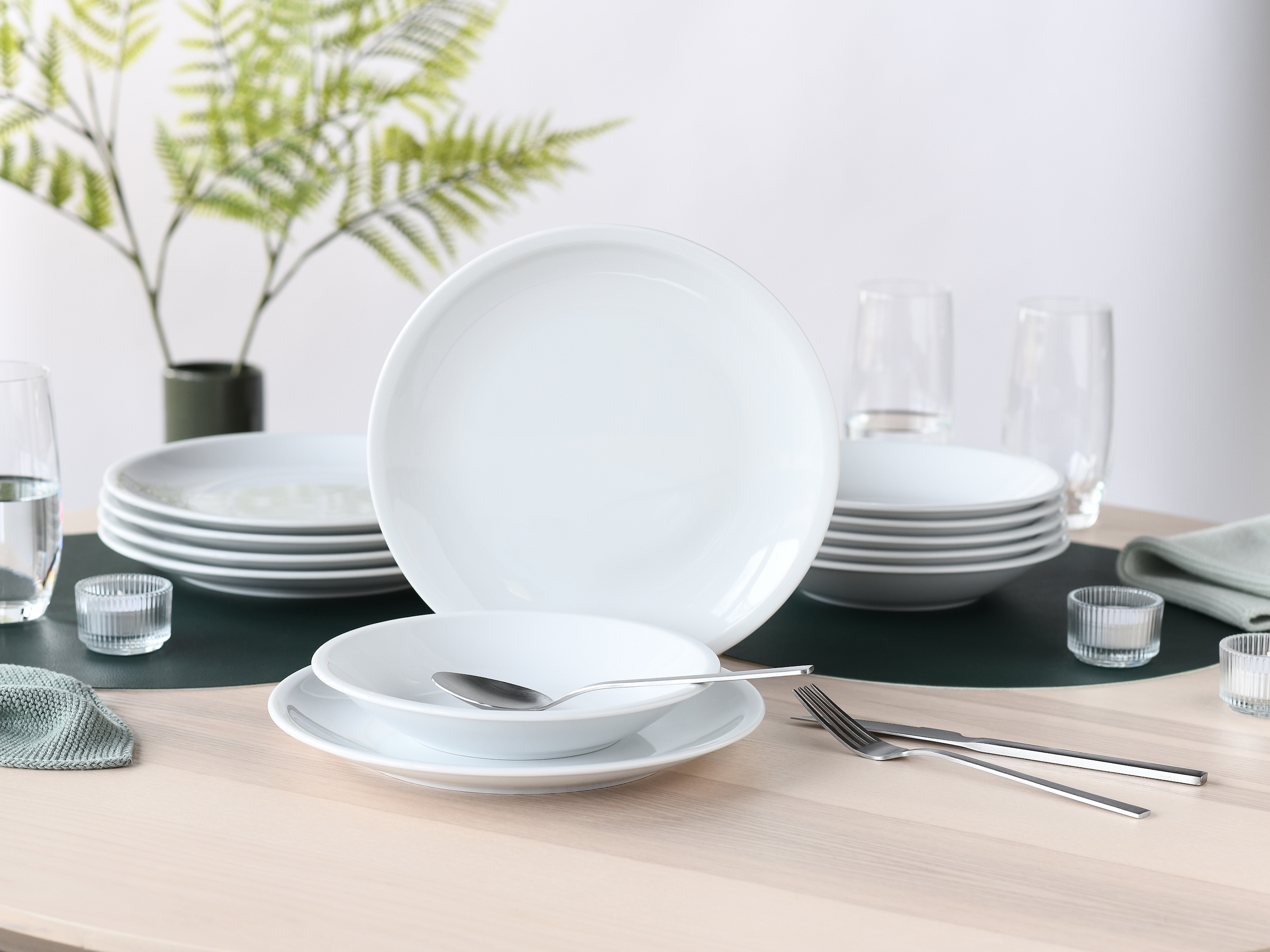 CreaTable Tafelservice »Milano Weiss, Service 12-tlg.« Teller Set, Daily Use, Minimalistischer Stil