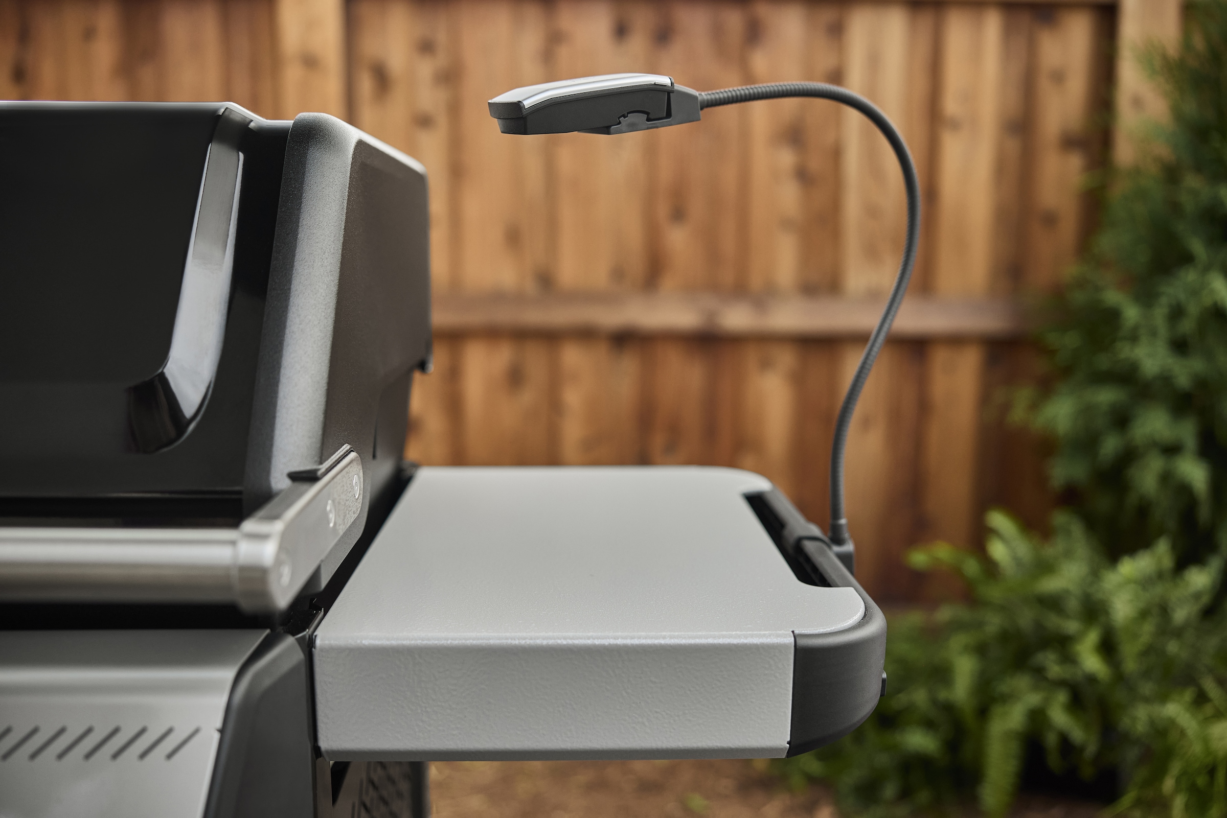 Weber Gasgrill »SPIRIT E-210 (2025)«, Edelstahl Flavorizer Bars, Snap Jet Zündung