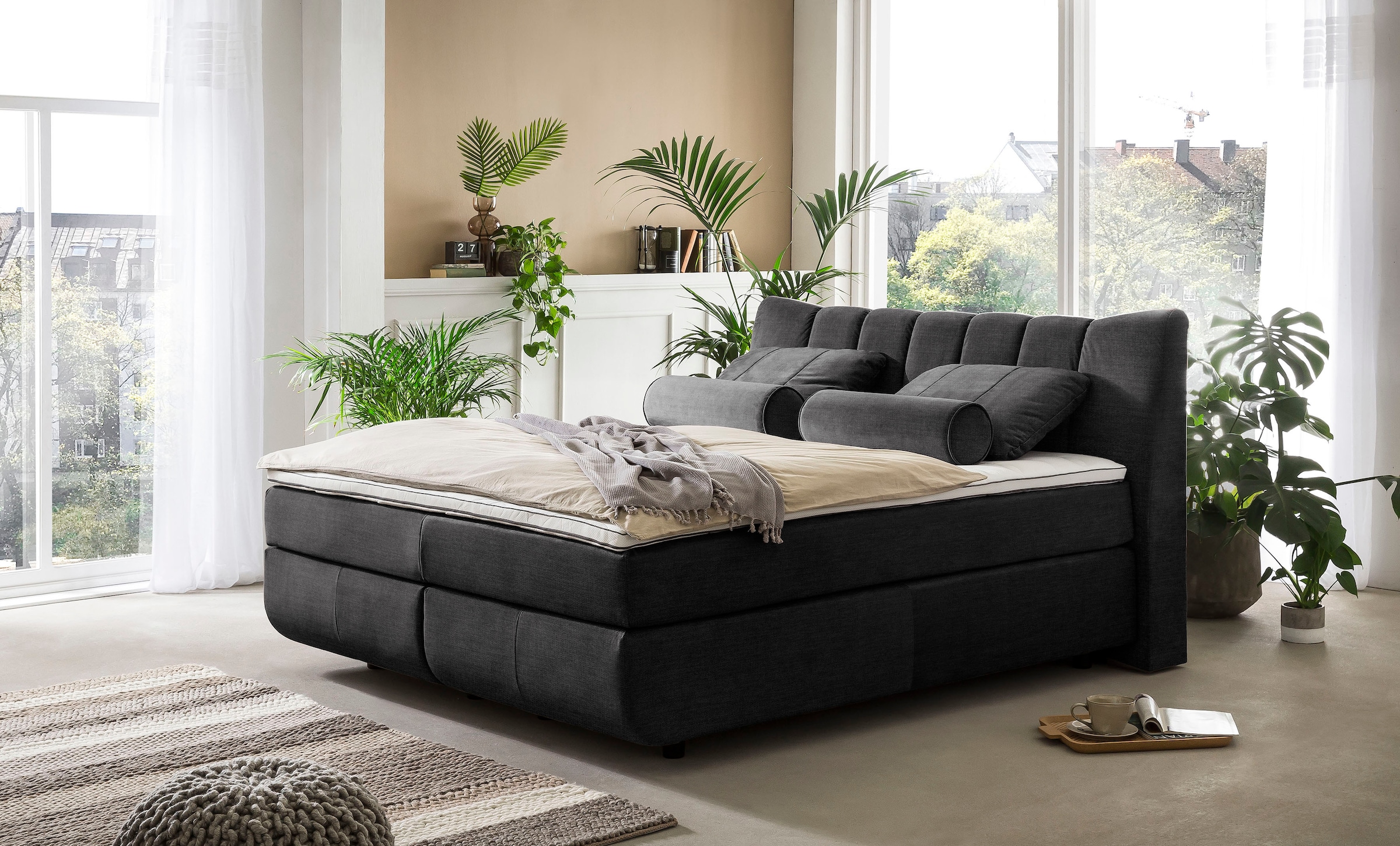 Leonique Boxspringbett »Océane« Bodenfrei- wirkt freischwebend, verschiedene Härtegrade (auch H4)