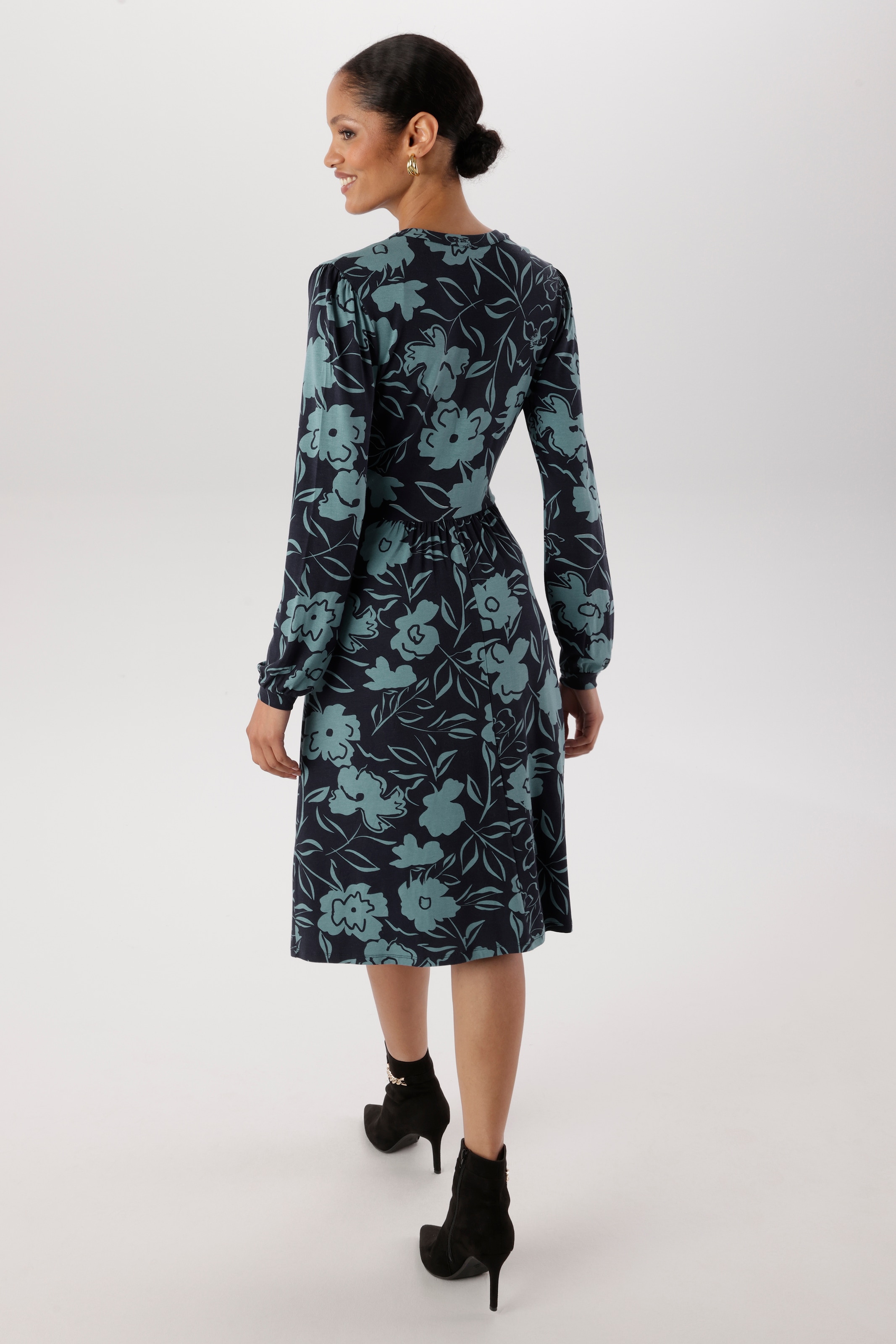Aniston SELECTED Jerseykleid mit zwei Eingriffstaschen - NEUE KOLLEKTION