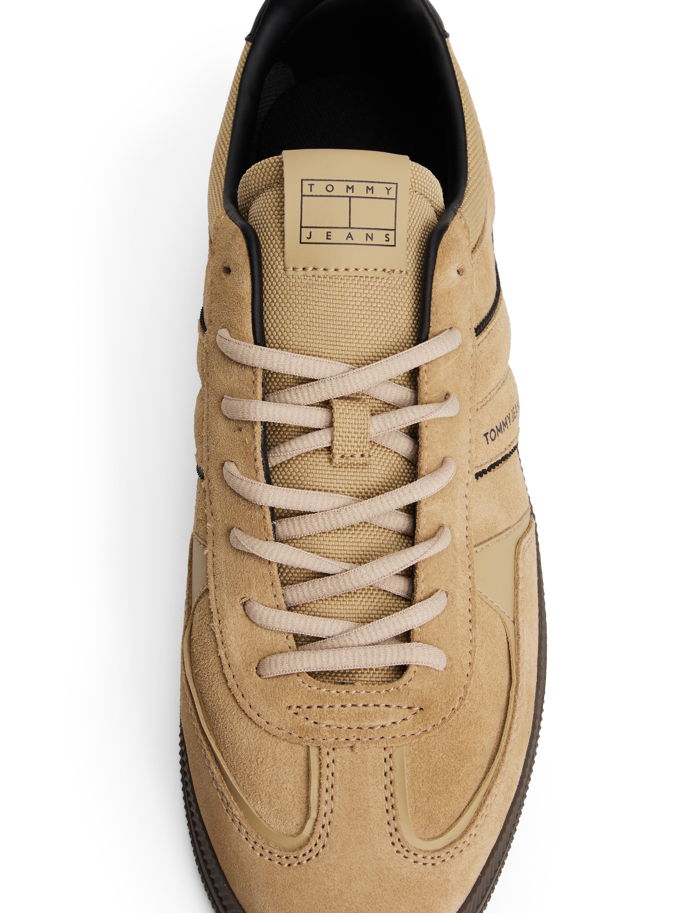 Tommy Jeans Sneaker »THE GREENWICH EDGE SUEDE«, Freizeitschuh, Halbschuh, Schnürer mit farblicher Pasepelierung