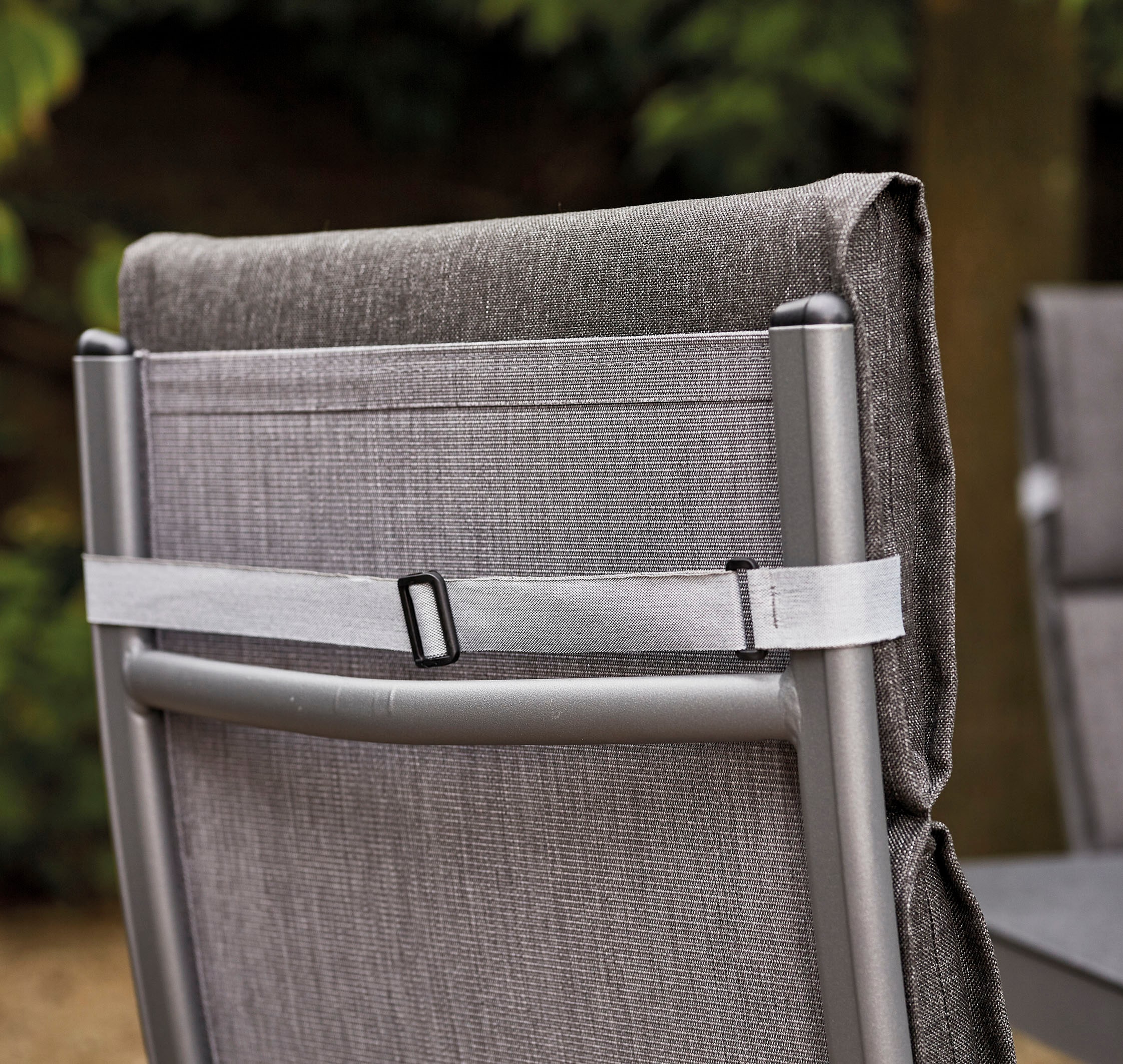Siena Garden Garten-Essgruppe »Savona / Zurigo«, (Set, 10 tlg.), best. aus 4 Sesseln, 4 Auflagen, 1 Liege und 1 Tisch