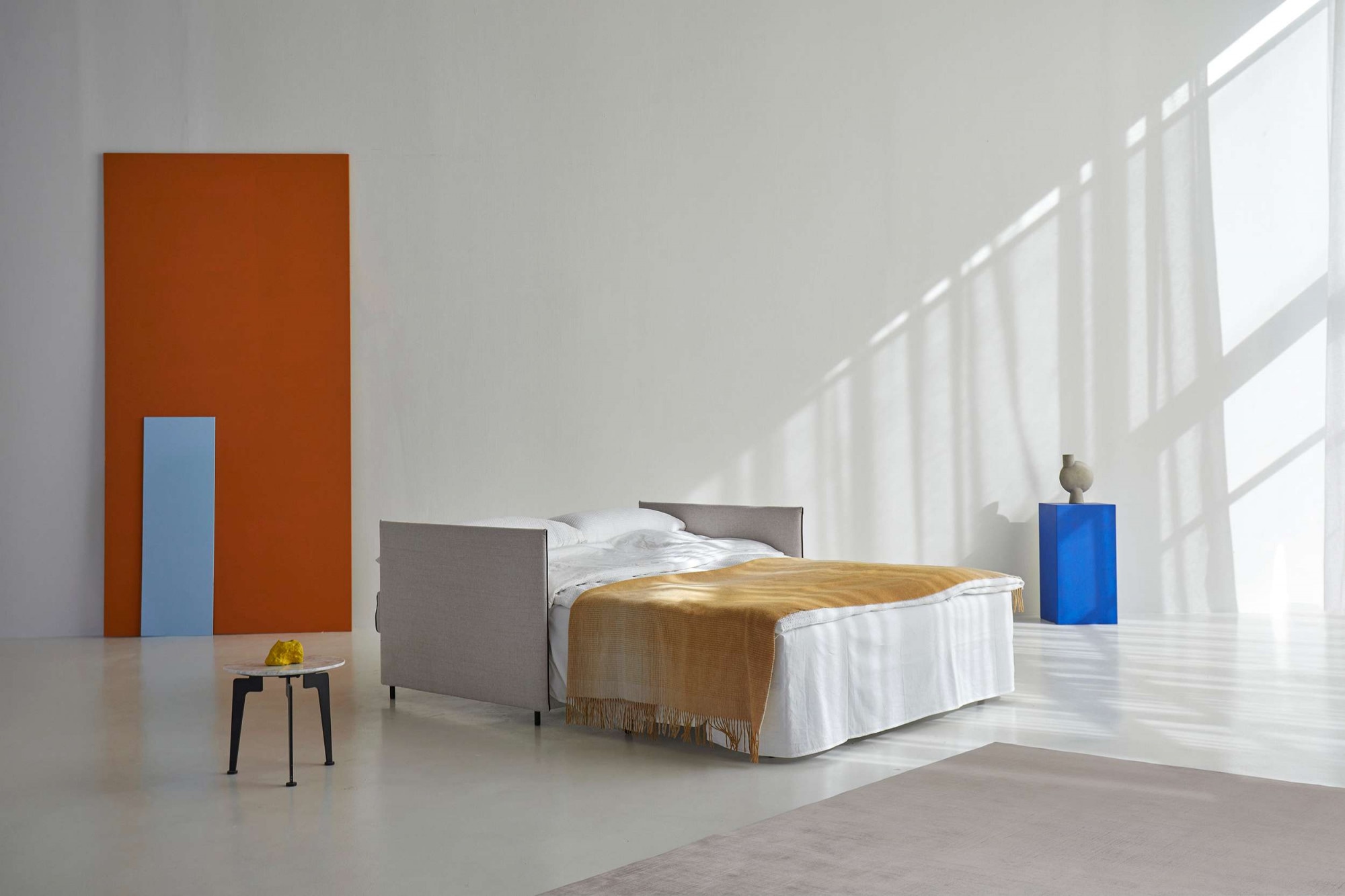 INNOVATION LIVING ™ 3-Sitzer »Luoma, große Liegefläche, Schlafsofa«, Multifunktionssofa mit schmalen Armlehnen, Kontrastnähen, Bettfunktion