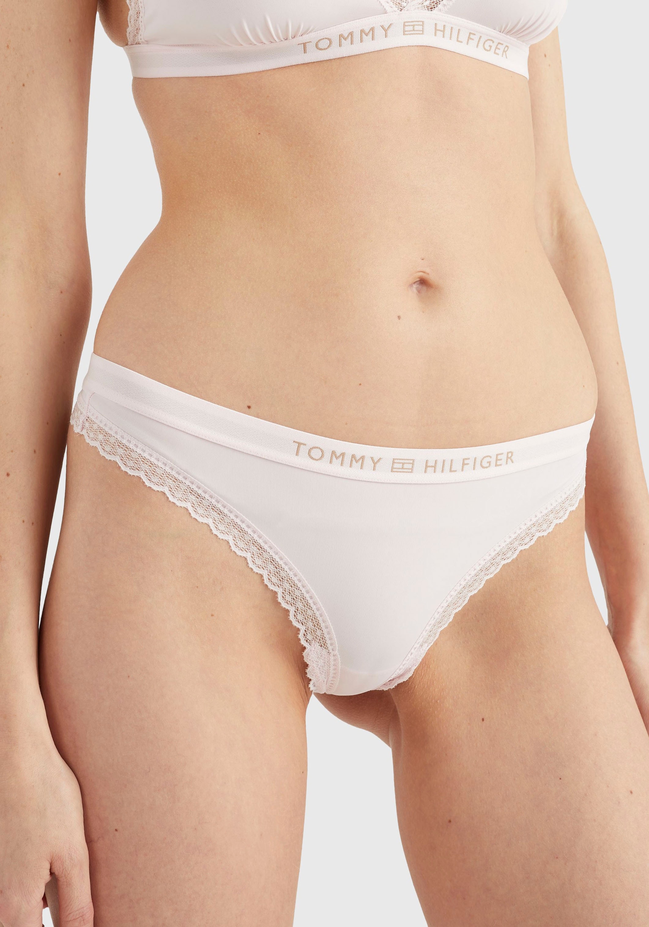 Tommy Hilfiger Underwear String, mit Spitzenkante am Beinausschnitt