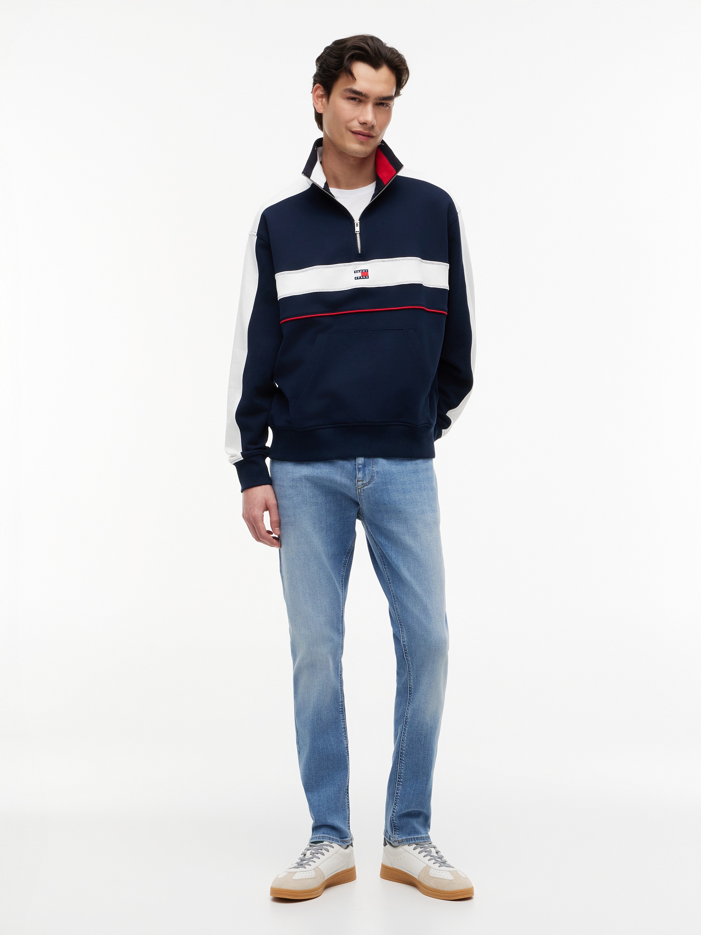 Tommy Jeans »Austin Slim Tapered« zum Knöchel hin schmaler werdende Jeans mit mittlerer Leibhöhe
