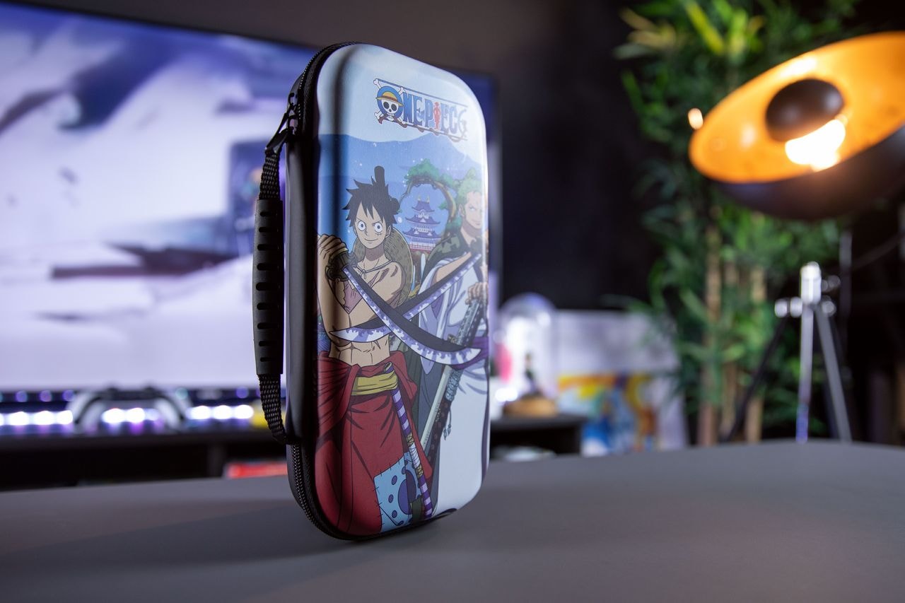 KONIX Spielekonsolen-Tasche »One Piece Switch Tasche« im Online-Shop kaufen