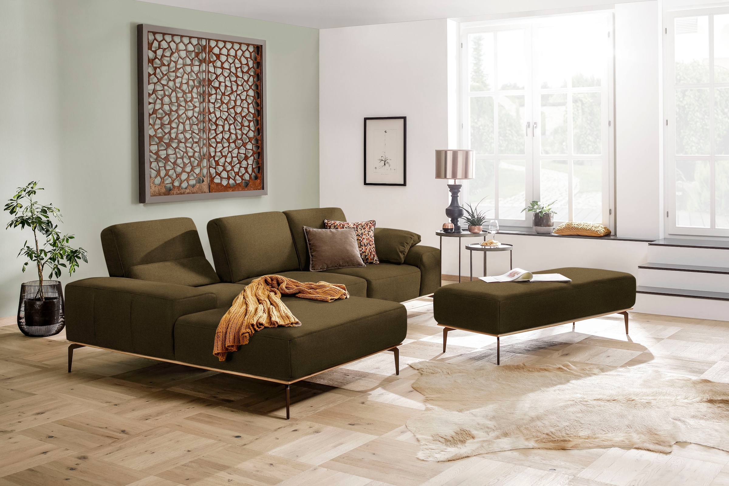 W.SCHILLIG Ecksofa »run, Designsofa mit tollem Sitzkomfort, L-Form«, mit Holzsockel, Füße in Bronze pulverbeschichtet, Breite 299 cm