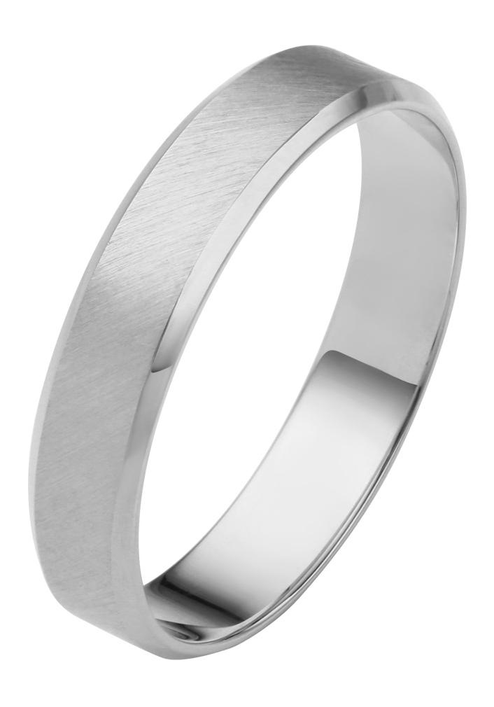 Firetti Trauring »Schmuck Geschenk Gold 750 Hochzeit Ehering "LIEBE"«, Made in Germany, wahlweise mit oder ohne Brillant