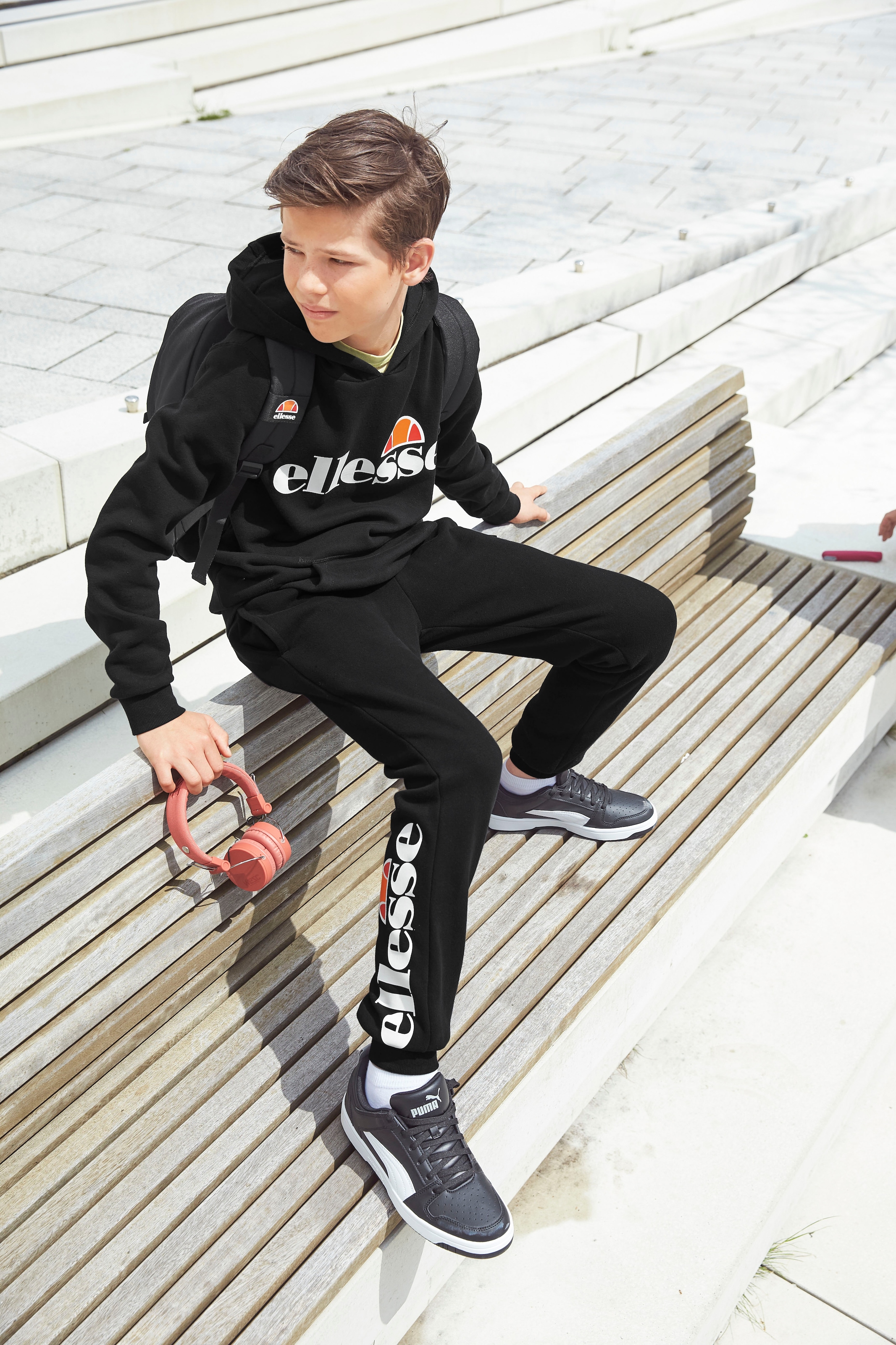 Ellesse Kapuzensweatshirt »JERO OH HOODY JNR - für Kinder«, für Kinder, mit Kängurutasche, aus Baumwolle und Polyester
