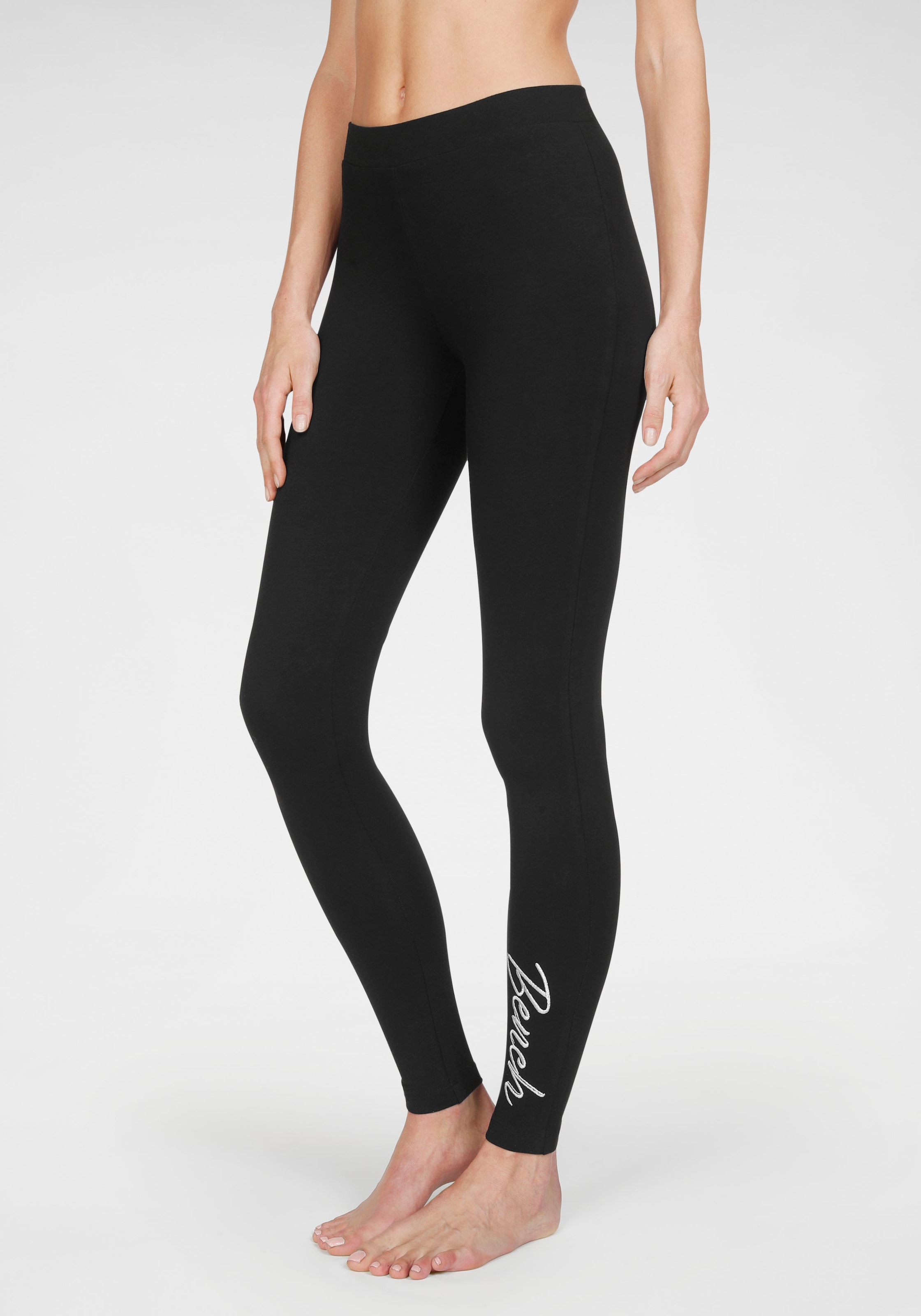 Bench. Loungewear Leggings  mit glänzender Logostickerei