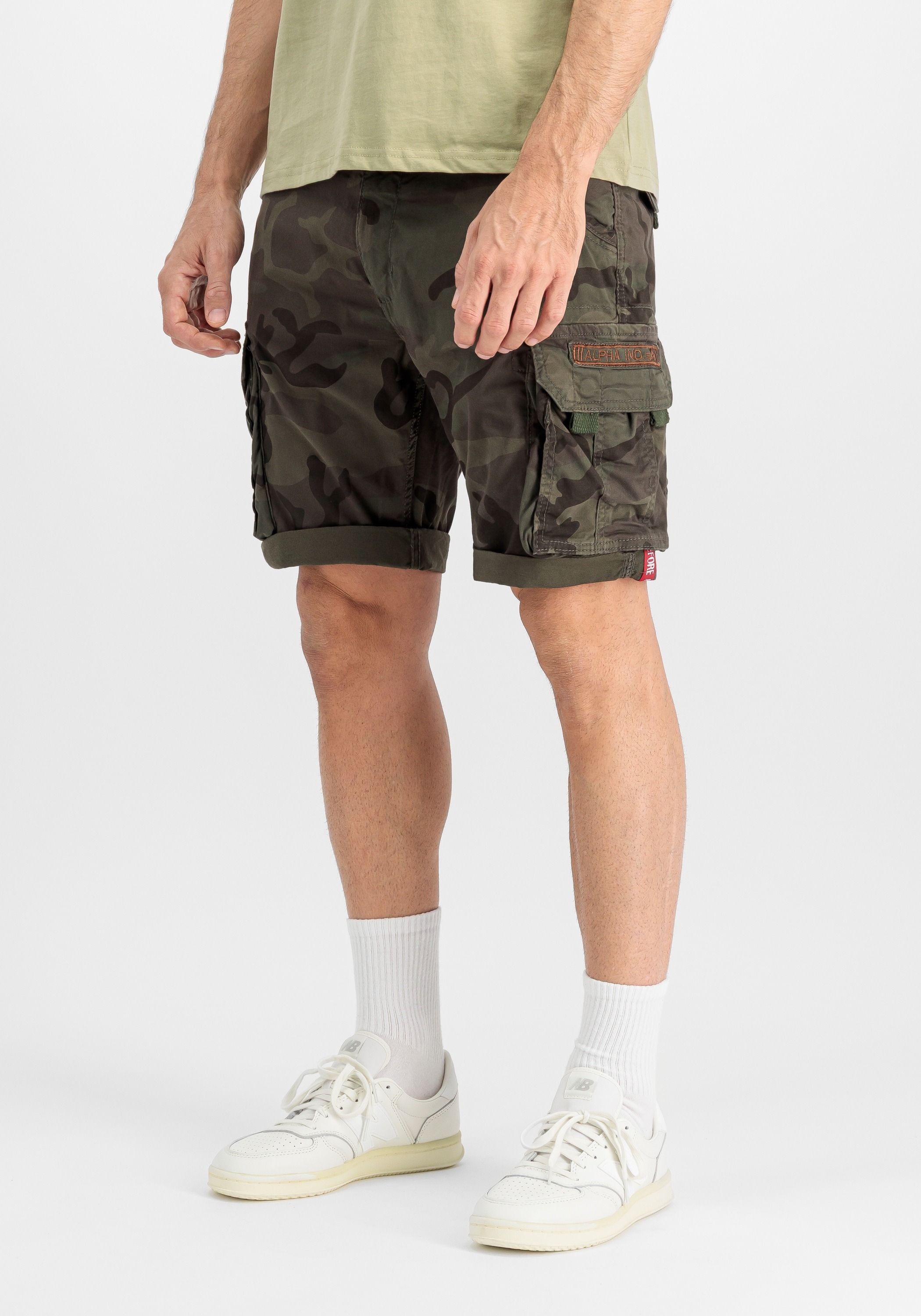 Alpha Industries Shorts »Crew Short Camo«