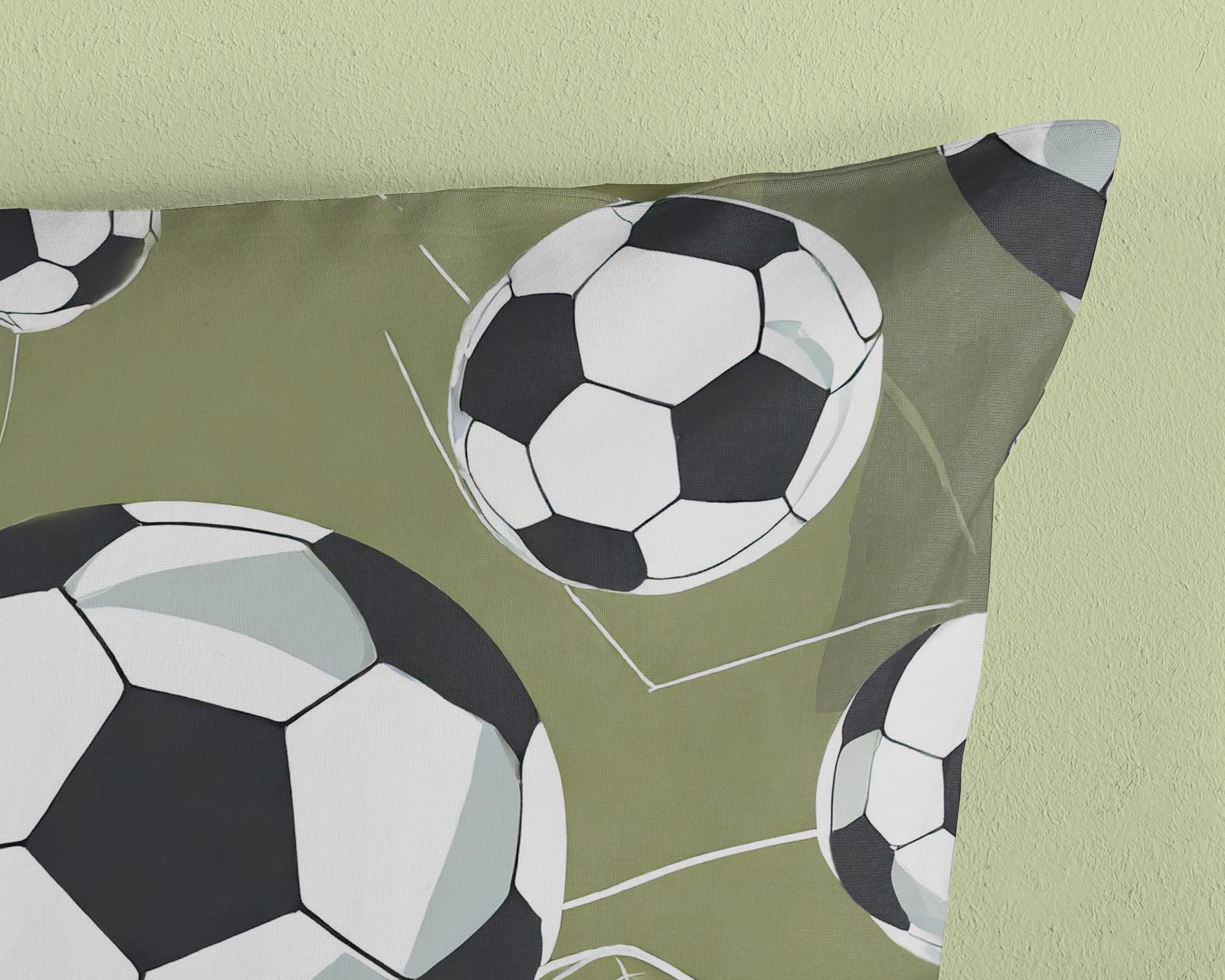 PURE luxury collection Kinderbettwäsche »Daan«, Mikrofaser, 135x200, 2 Teilig, Wendeoptik, Kind, Junge, Fußball