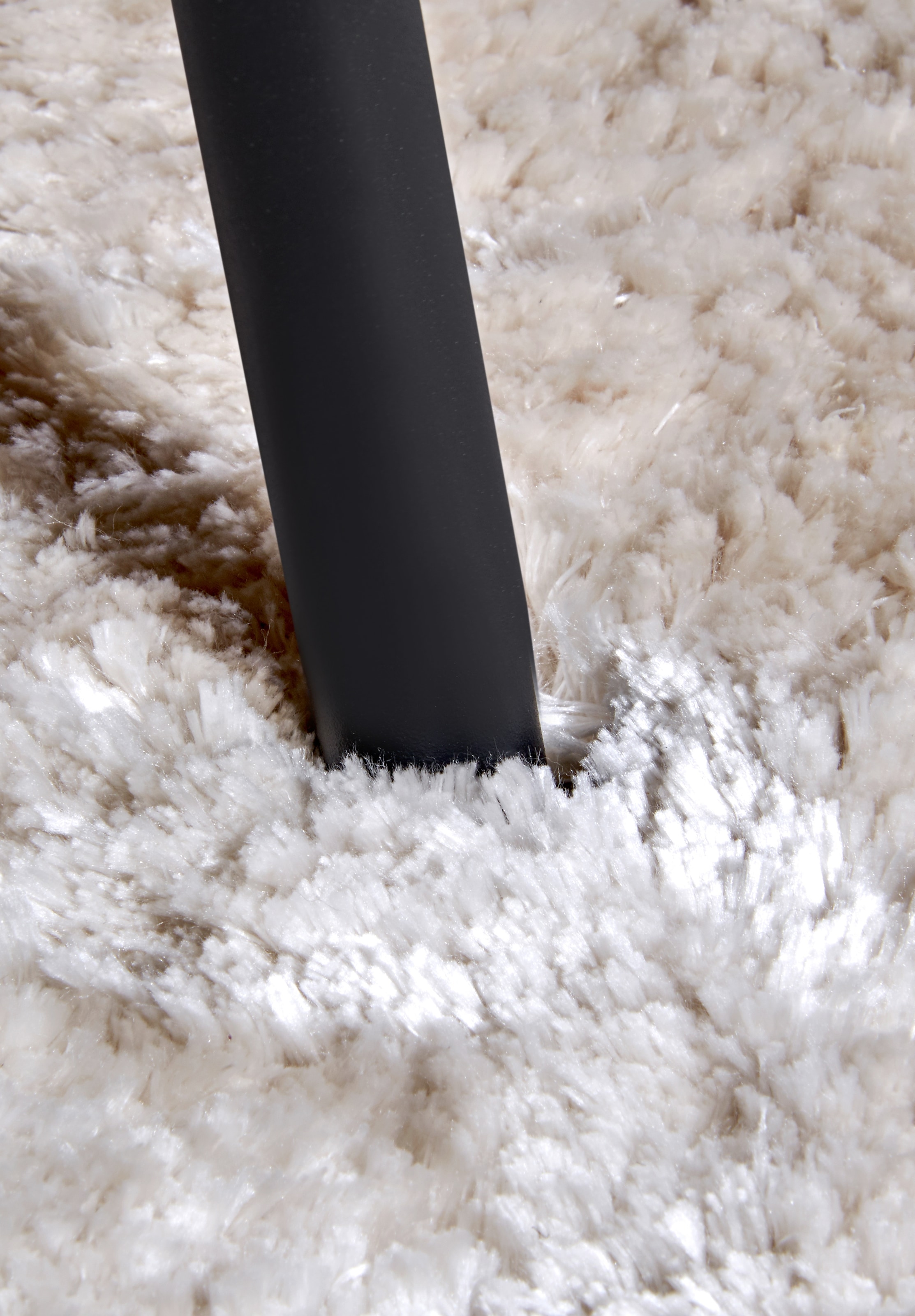 ELLE DECORATION Hochflor-Teppich »Calida«, rund, 28 mm Höhe, Langflor, Shaggy, einfarbig, flauschig, weich, glänzend, modern, uni