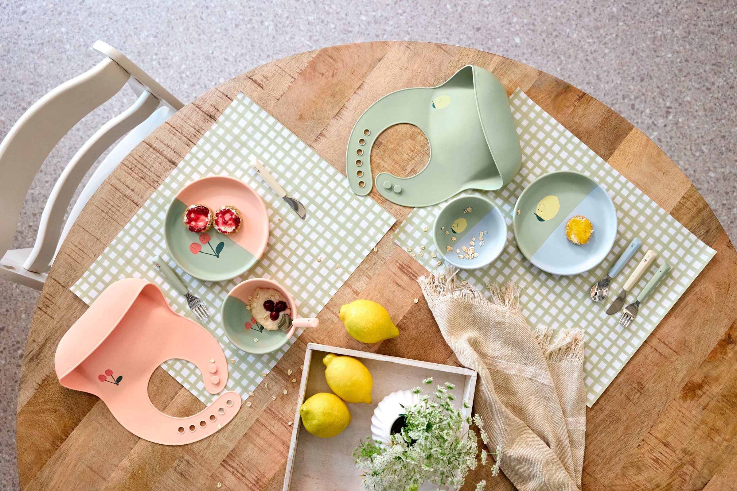 LÄSSIG Kindergeschirr-Set »Happy Fruits Kirsche, Silikon«