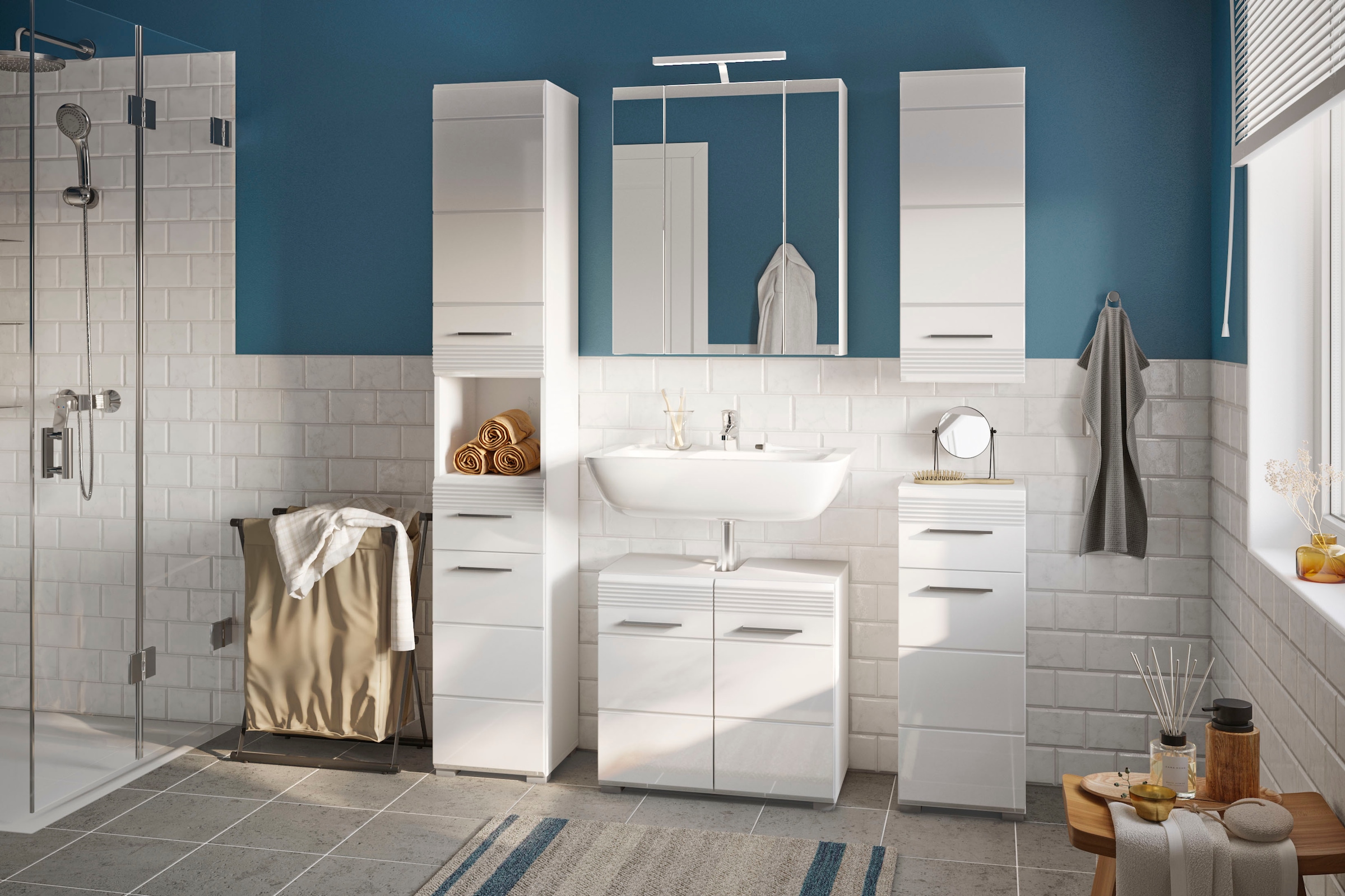 INOSIGN Badmöbel-Set »Malmö, 5 teilig, inklusive LED Beleuchtung, bestehend aus:«, (Set, 5 St.), Hochschrank, WBU, Spiegelschrank, Unterschrank, Hängeschrank