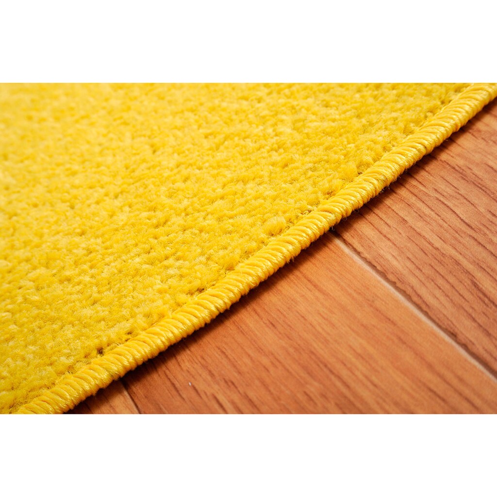 Living Line Teppich »Trend«, rund, 8 mm Höhe, weicher Velours, große Farbauswahl, ideal im Wohnzimmer & Schlafzimmer