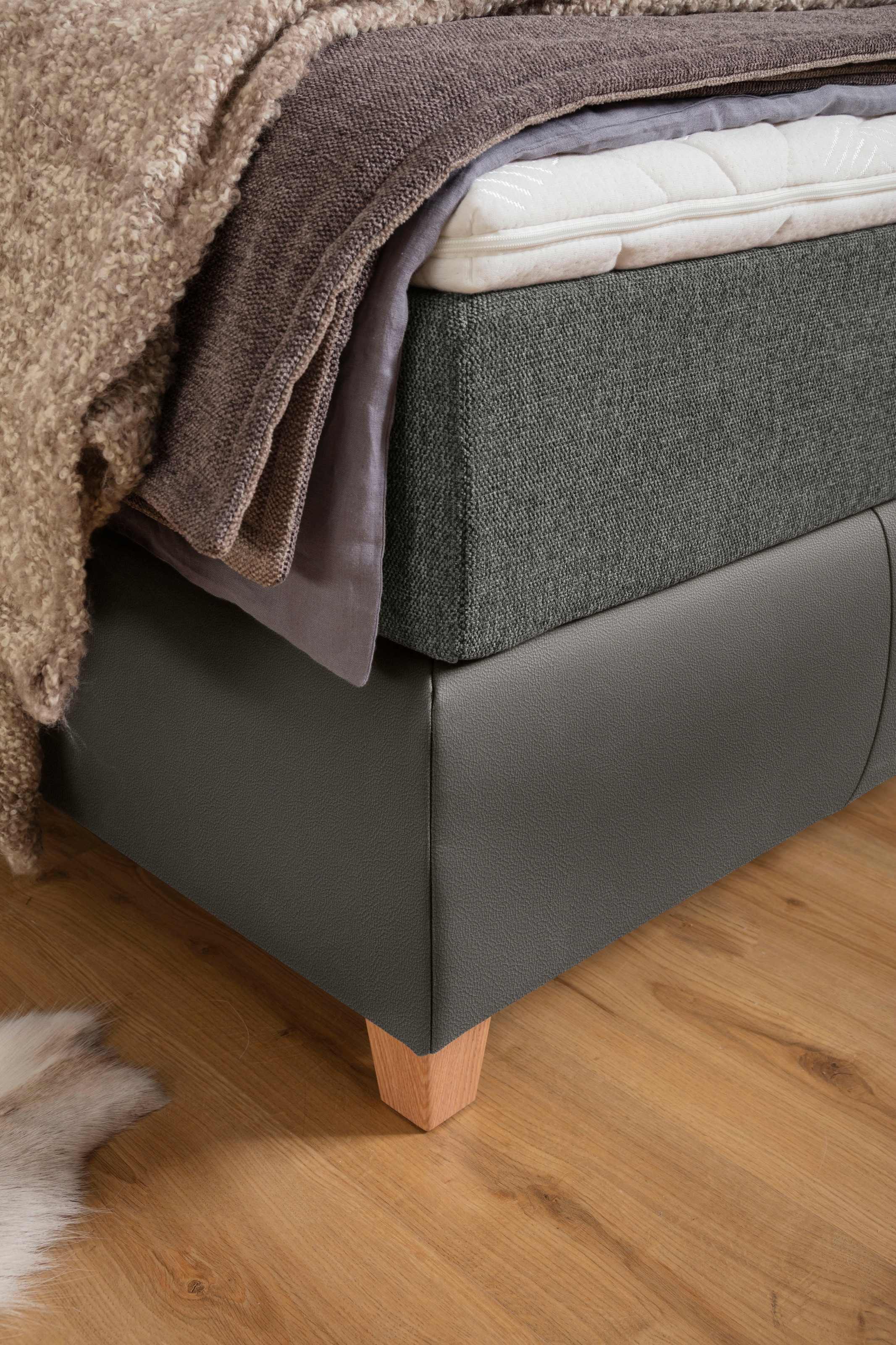 alina Boxspringbett »Luella«, ADA trendline Boxspringbett, inkl. Matratze und Viscoschaum-Topper