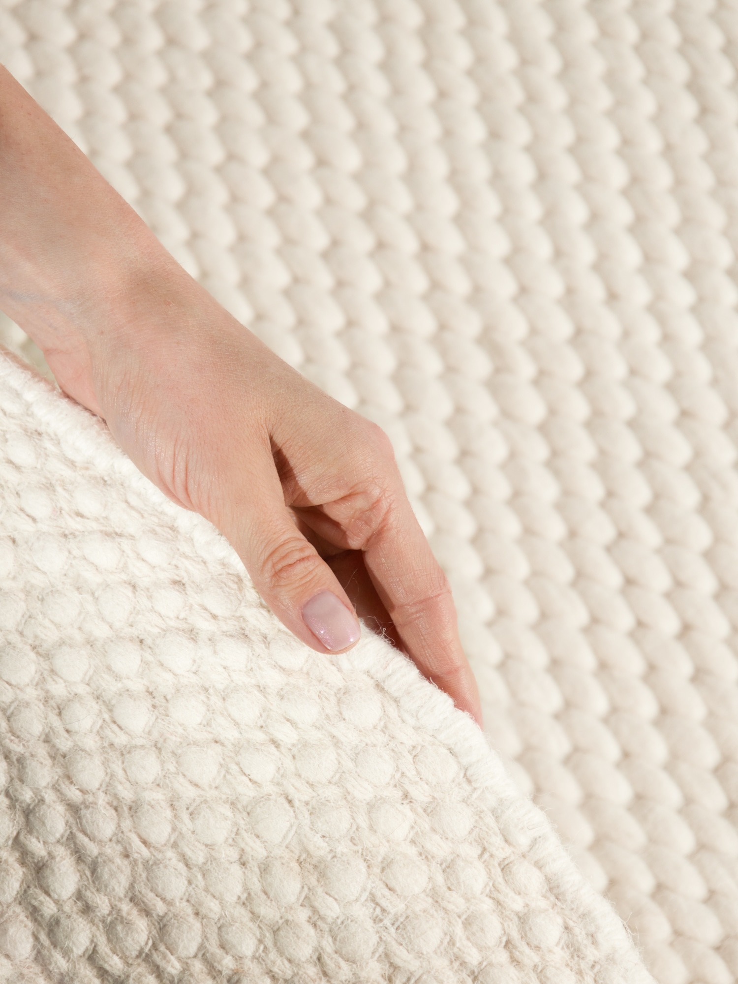 ELLE DECORATION »Beans« rund 10 mm Höhe Handweb Teppich Wolle, Rund, Perlenstruktur, Wohnzimmer, Schlafzimmer