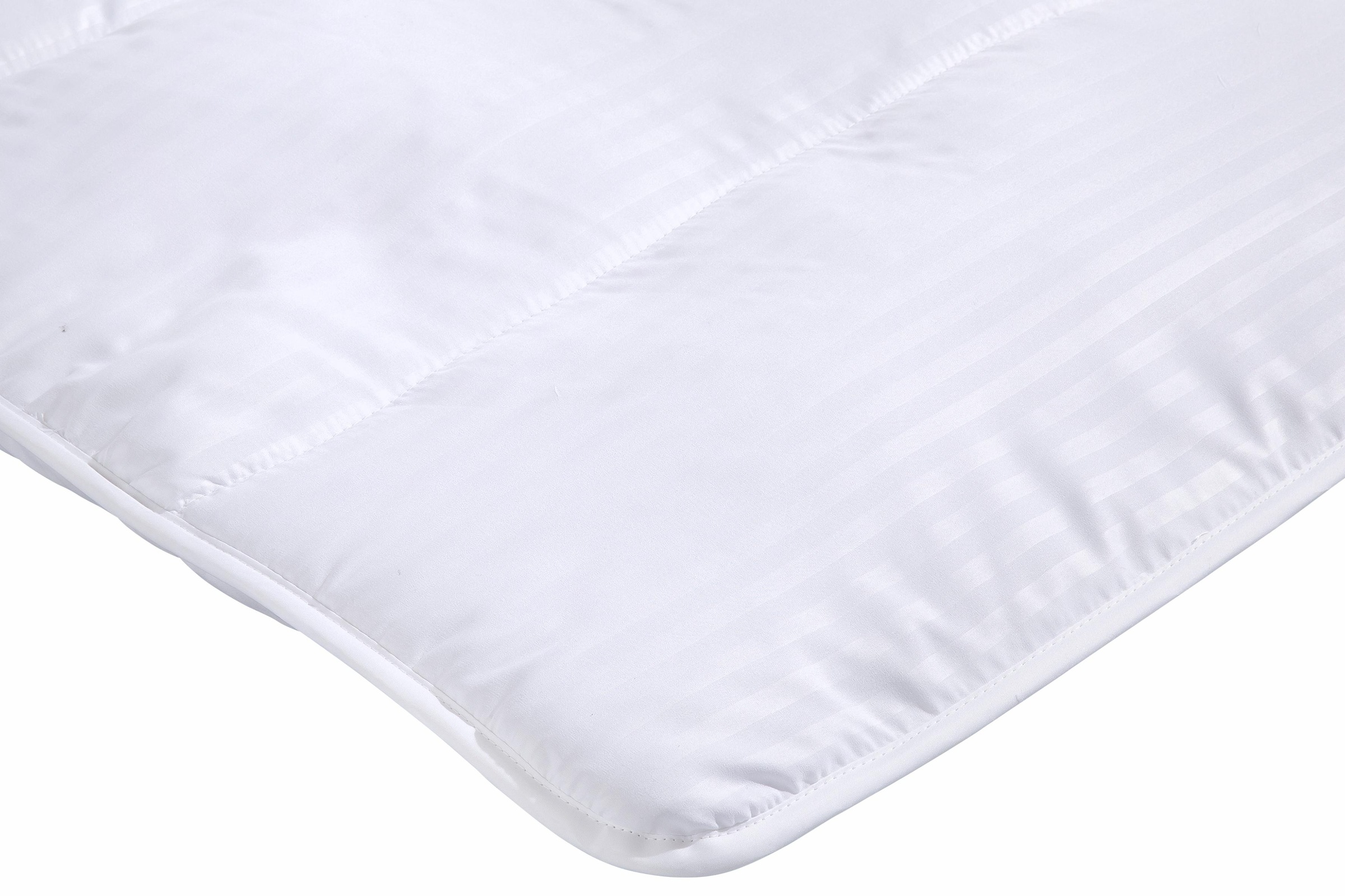 my home Microfaserbettdecke »Hotelcollection«, warm, Füllung 100% Polyester, Bezug 100% Polyester, (1 St.), Kuscheliger Microfaserbezug für einen angenehmen Schlafkomfort
