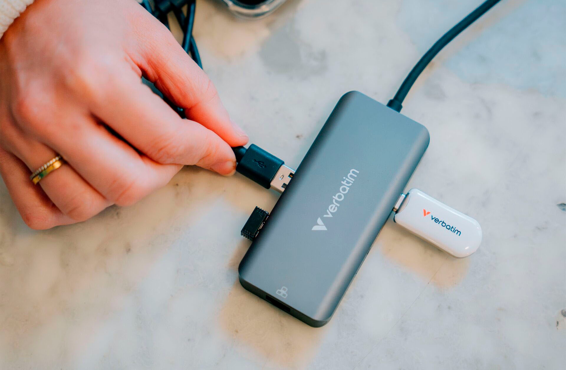 Verbatim USB-Stick »Plectra 512GB USB-C Flash Drive«, (USB 2.0 Lesegeschwindigkeit 100 MB/s)