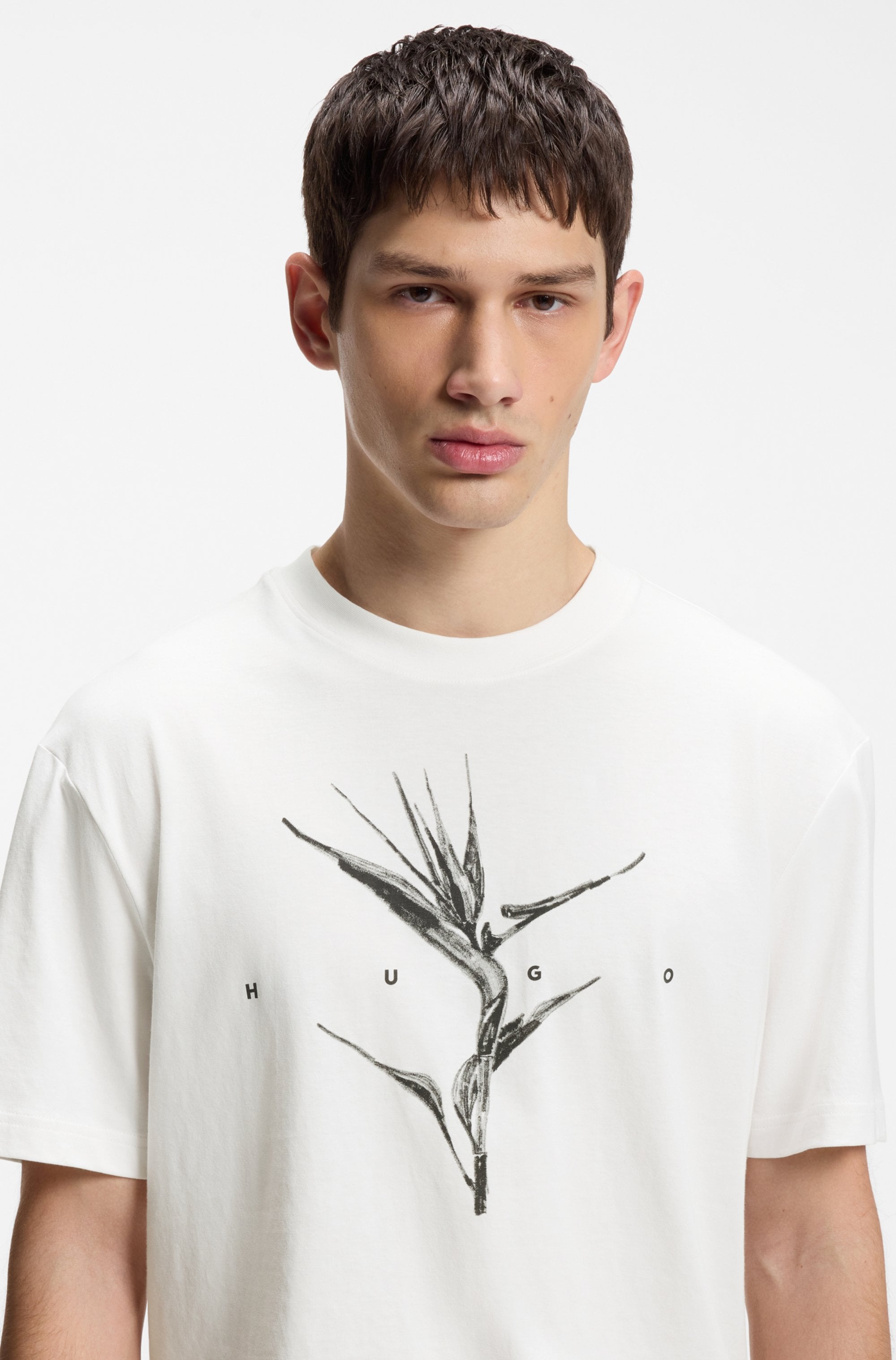 HUGO T-Shirt »Darise« Reine Baumwolle, Relaxed Fit, HUGO-Print