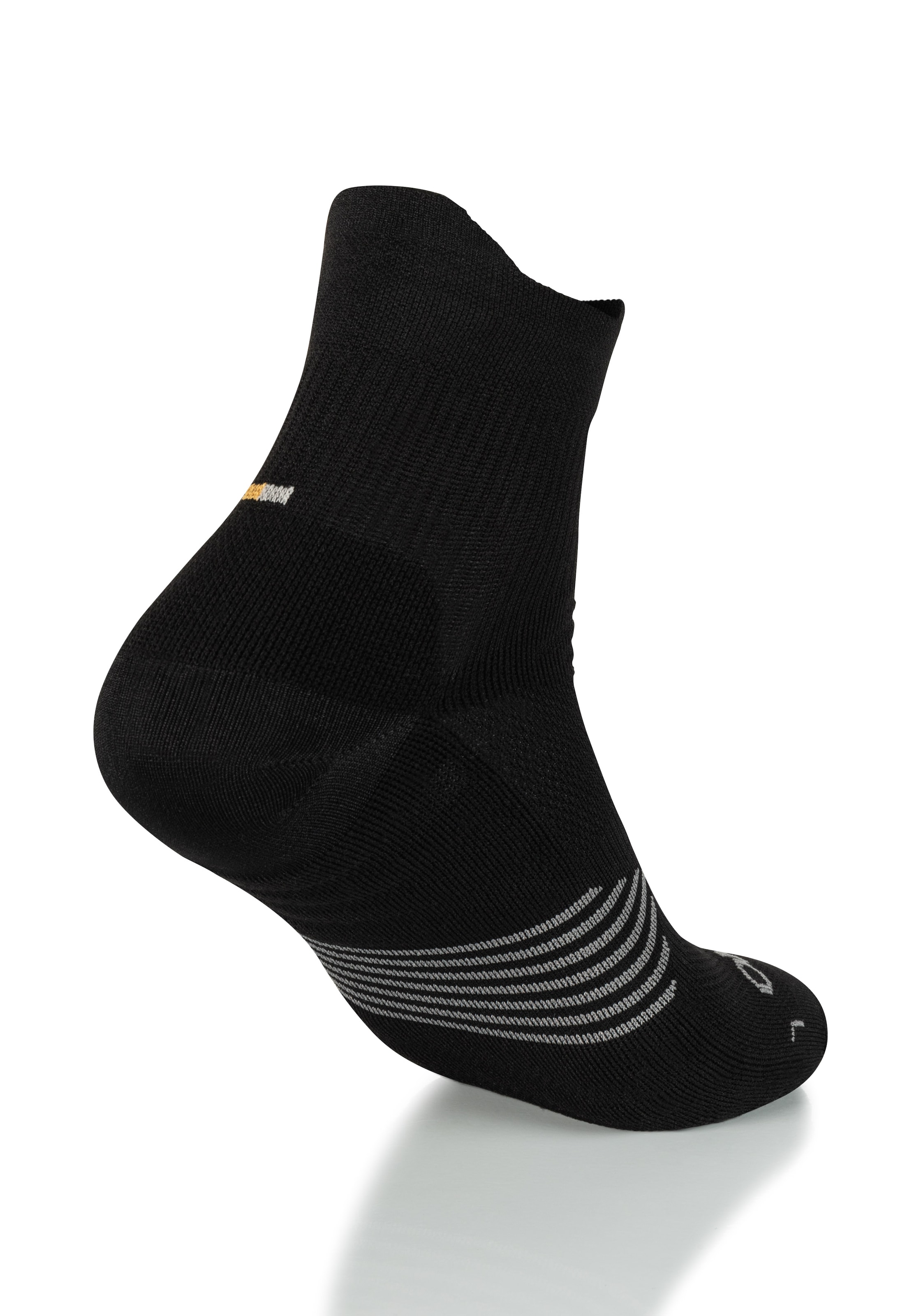Camano Kurzsocken »function«, (4 Paar), Performance, Multi Sportsocken, Fußgewölbe-Stütze, gepolsterte Sohle